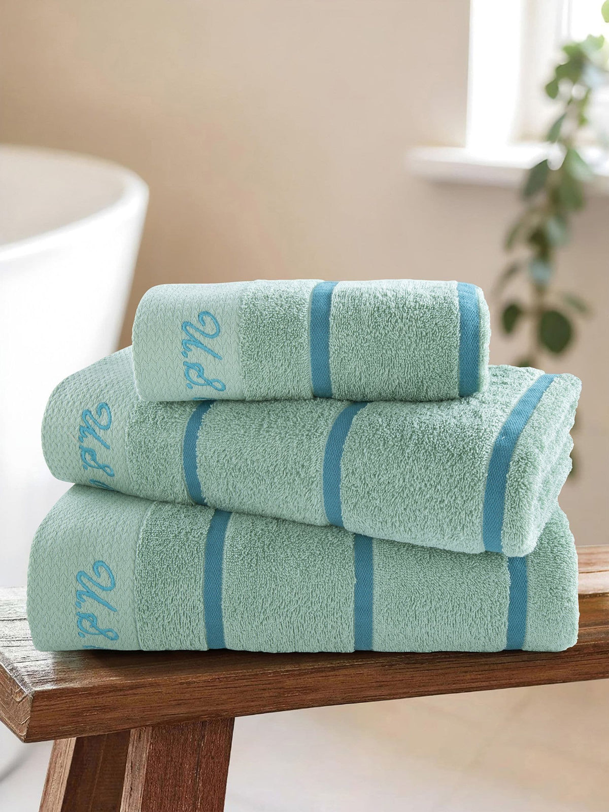 U.S. Polo Assn. harbour grey cotton satin stripe towel - British product