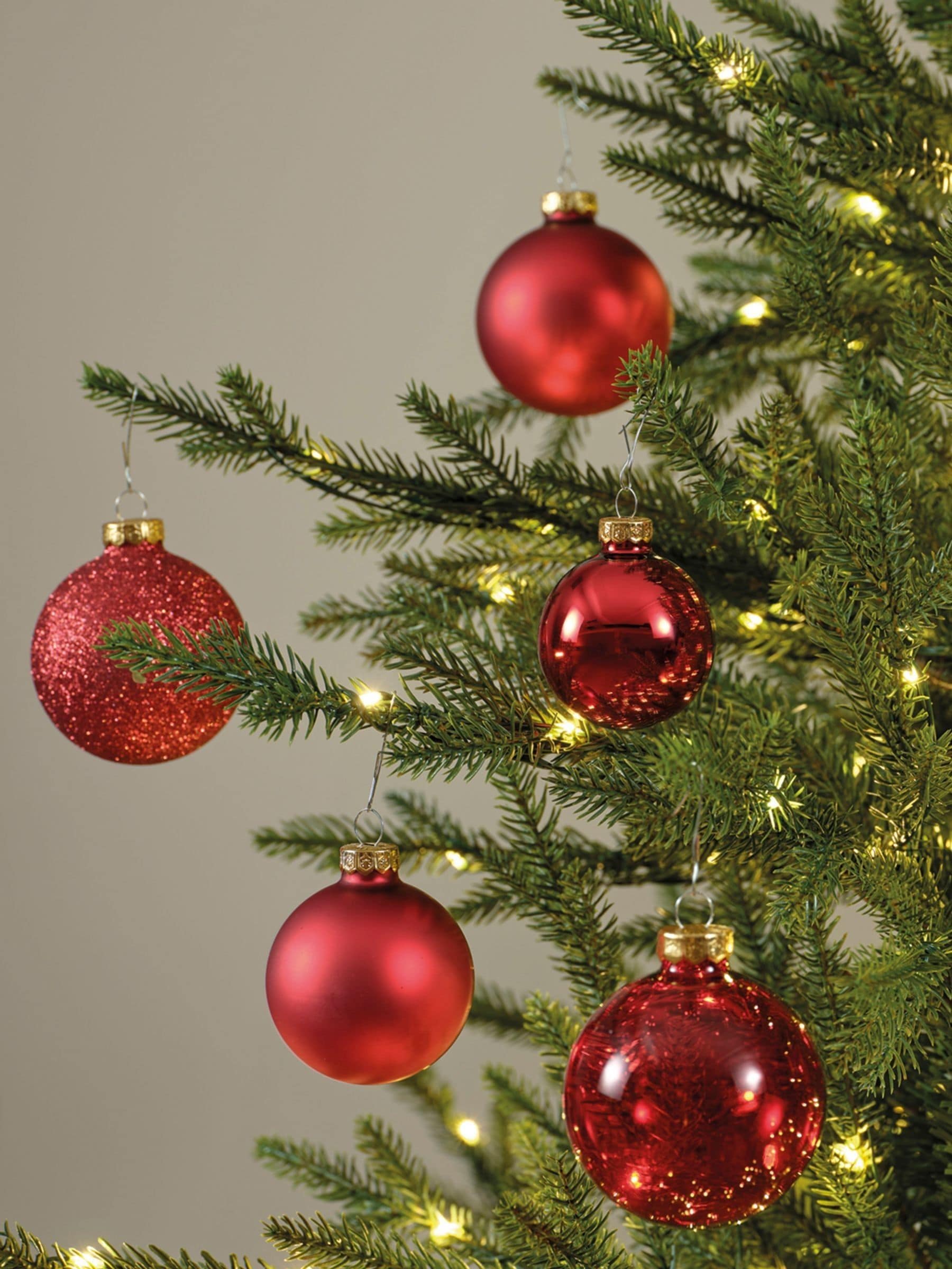 Decoris Red Pack of 21 Glass Christmas Baubles