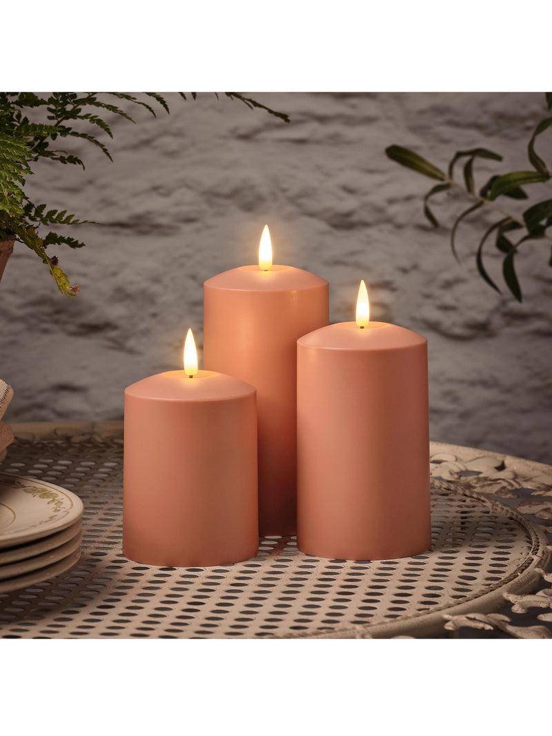 Lights4fun orange outdoor battery operated candles set of 3, UK version