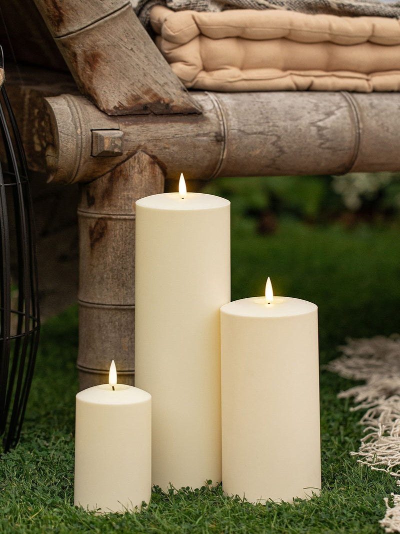Lights4fun Natural TruGlow waterproof outdoor candle 30cm, UK version