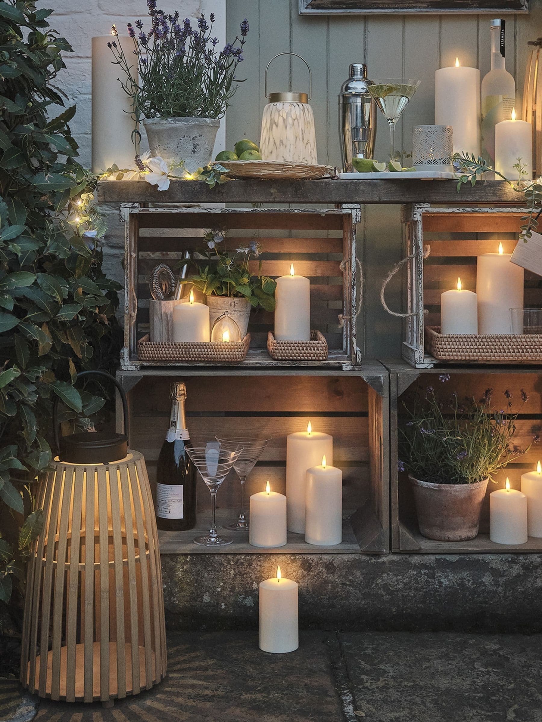 Lights4fun natural waterproof outdoor candles, UK version