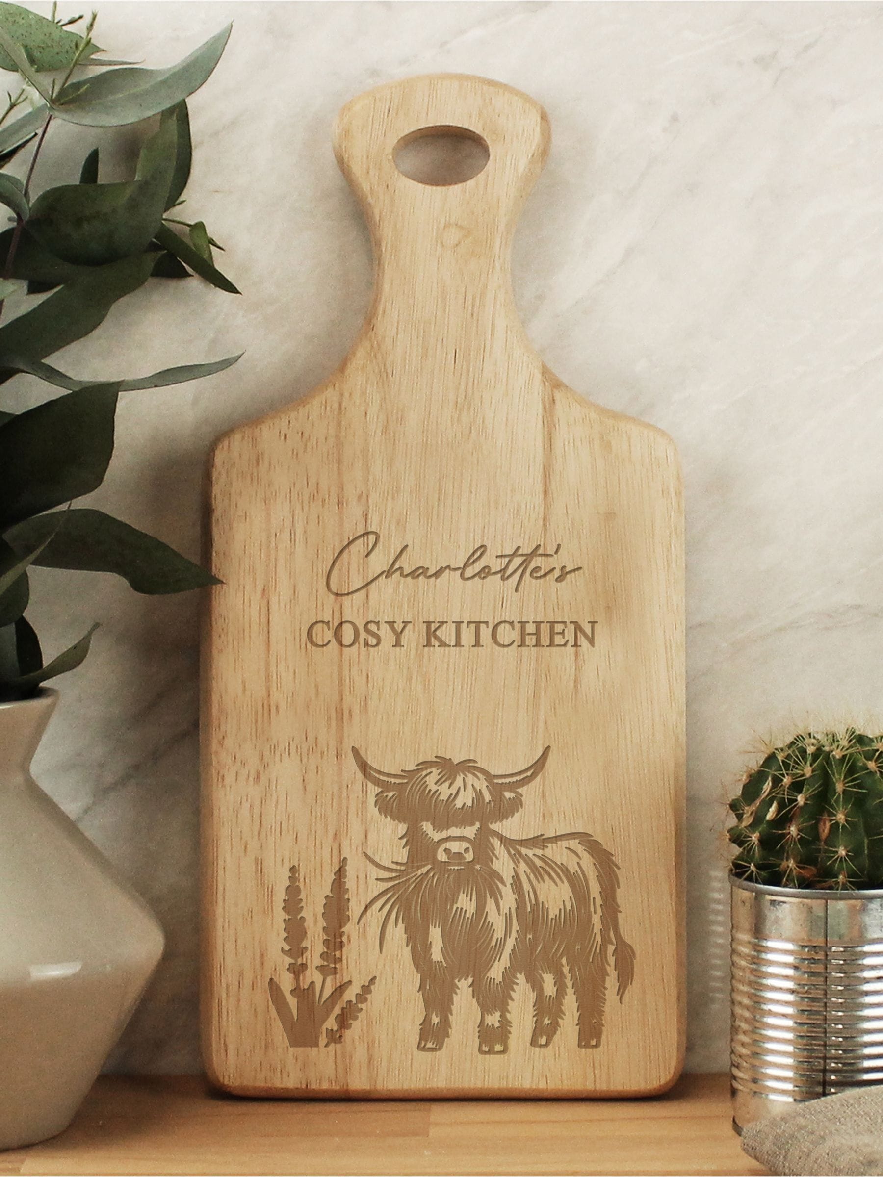 PMC personalised Highland cow chopping board 34cm x 16cm, imported from the UK