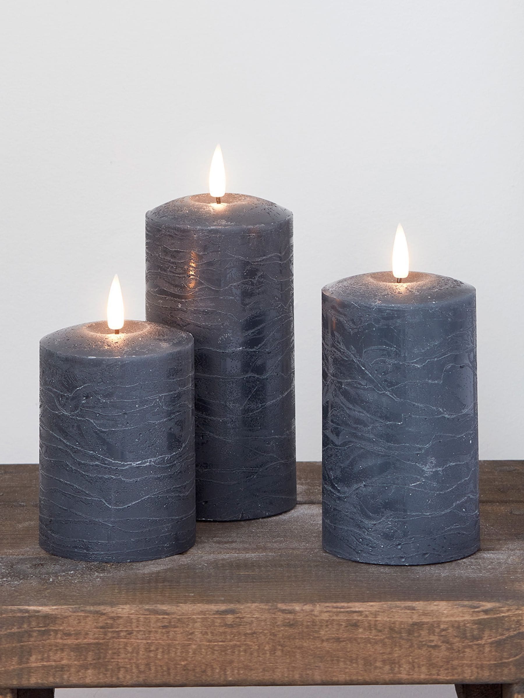 Lights4fun Grey TruGlow LED Pillar Candle Trio UK version
