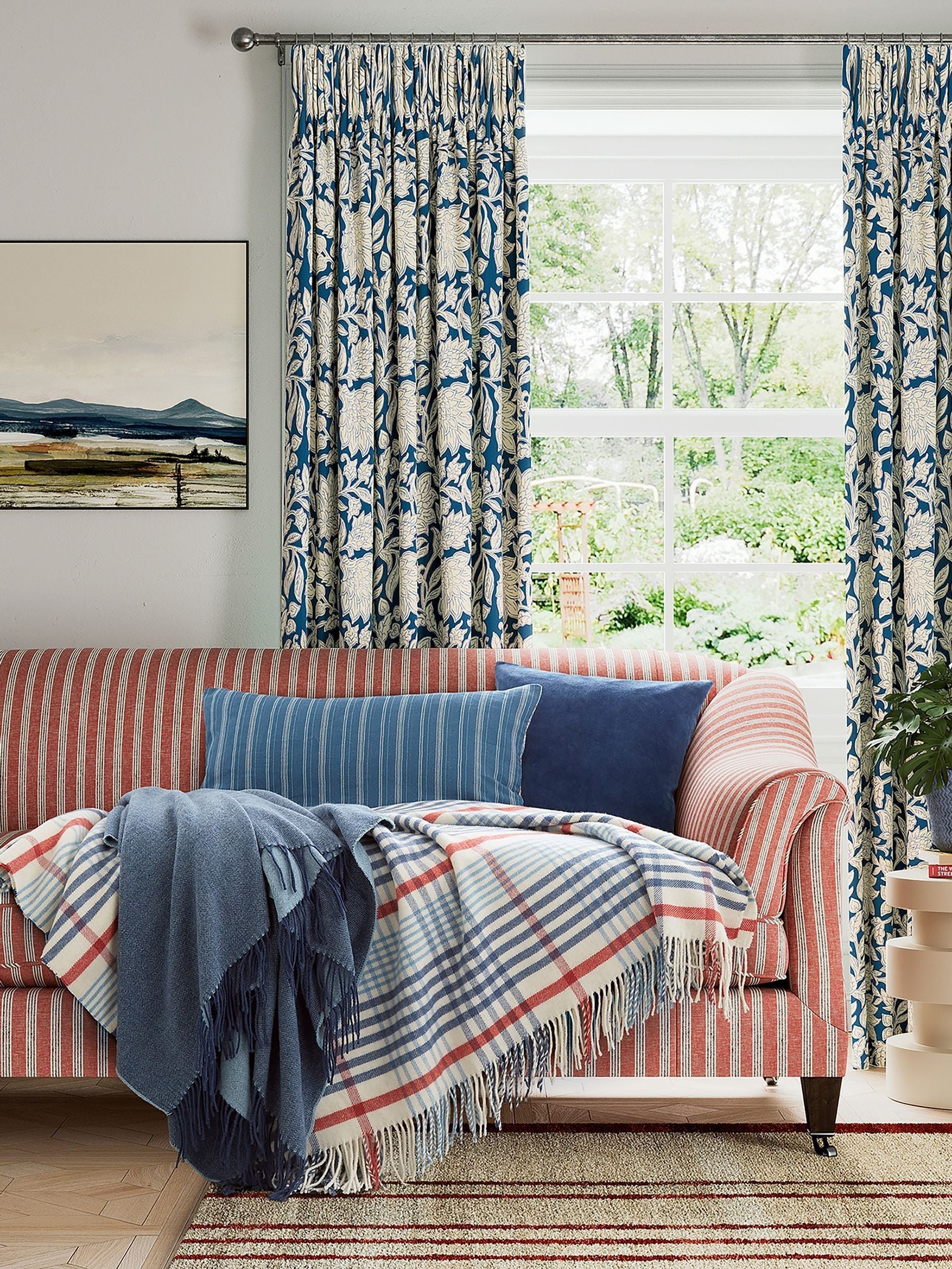 Land & Shore blue red check picnic throw 200x150cm, imported from the UK