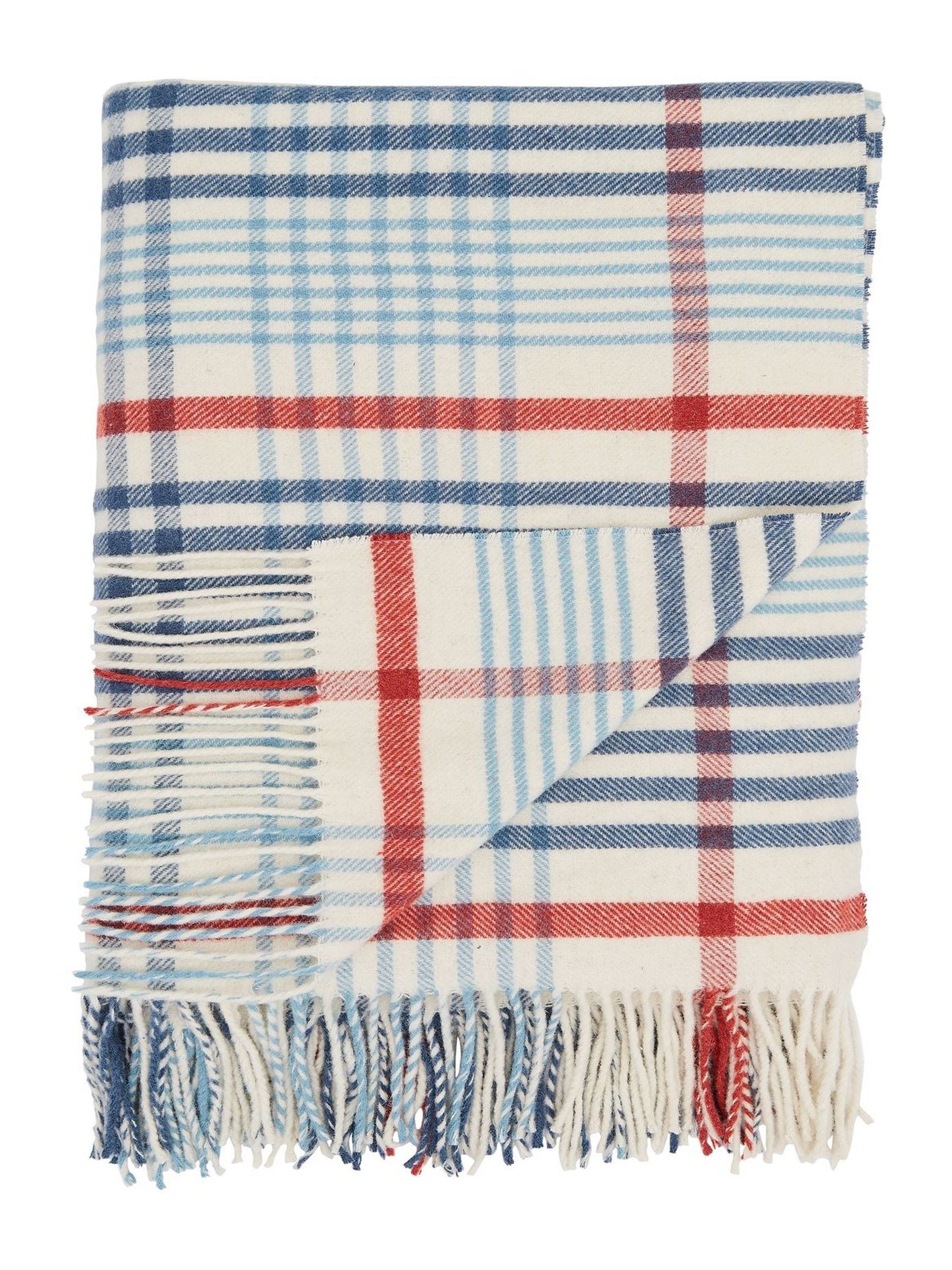 Land & Shore blue red check picnic throw 200x150cm, imported from the UK