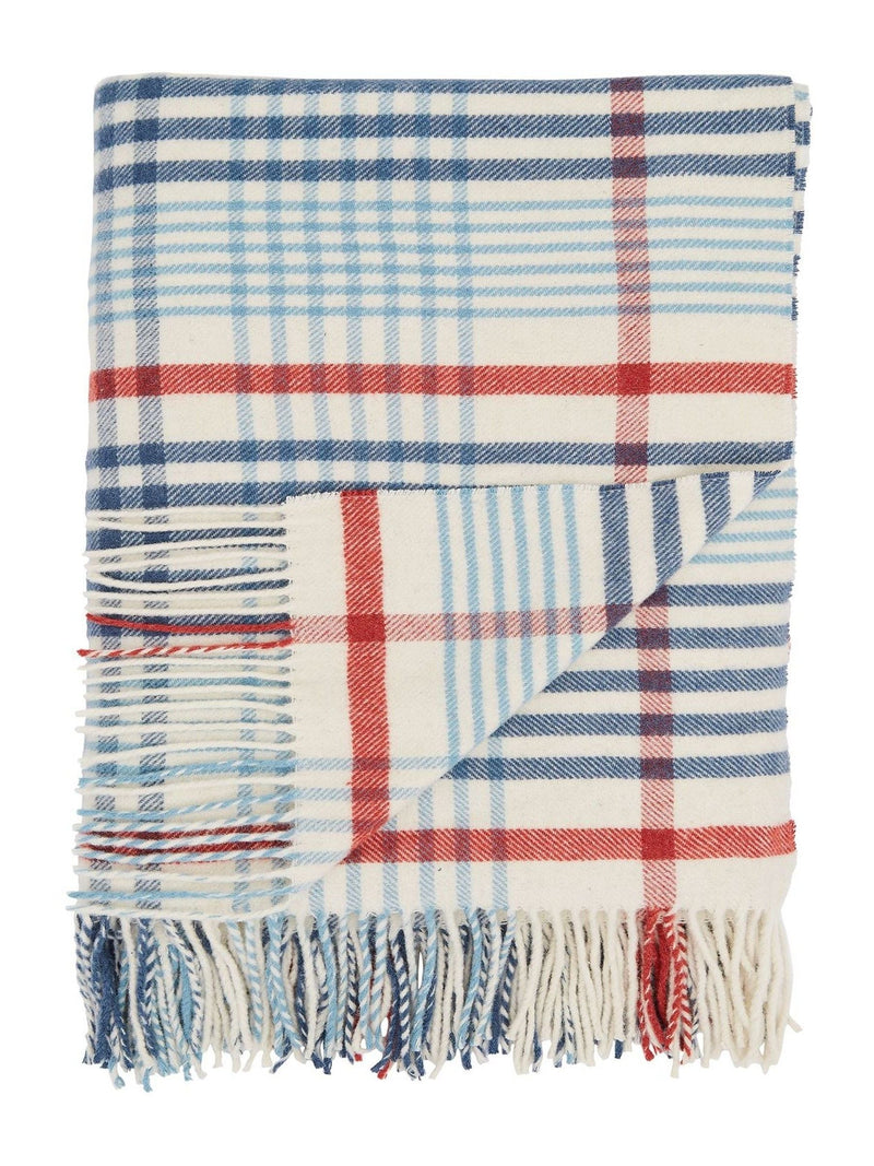 Land & Shore blue red check picnic throw 200x150cm, imported from the UK