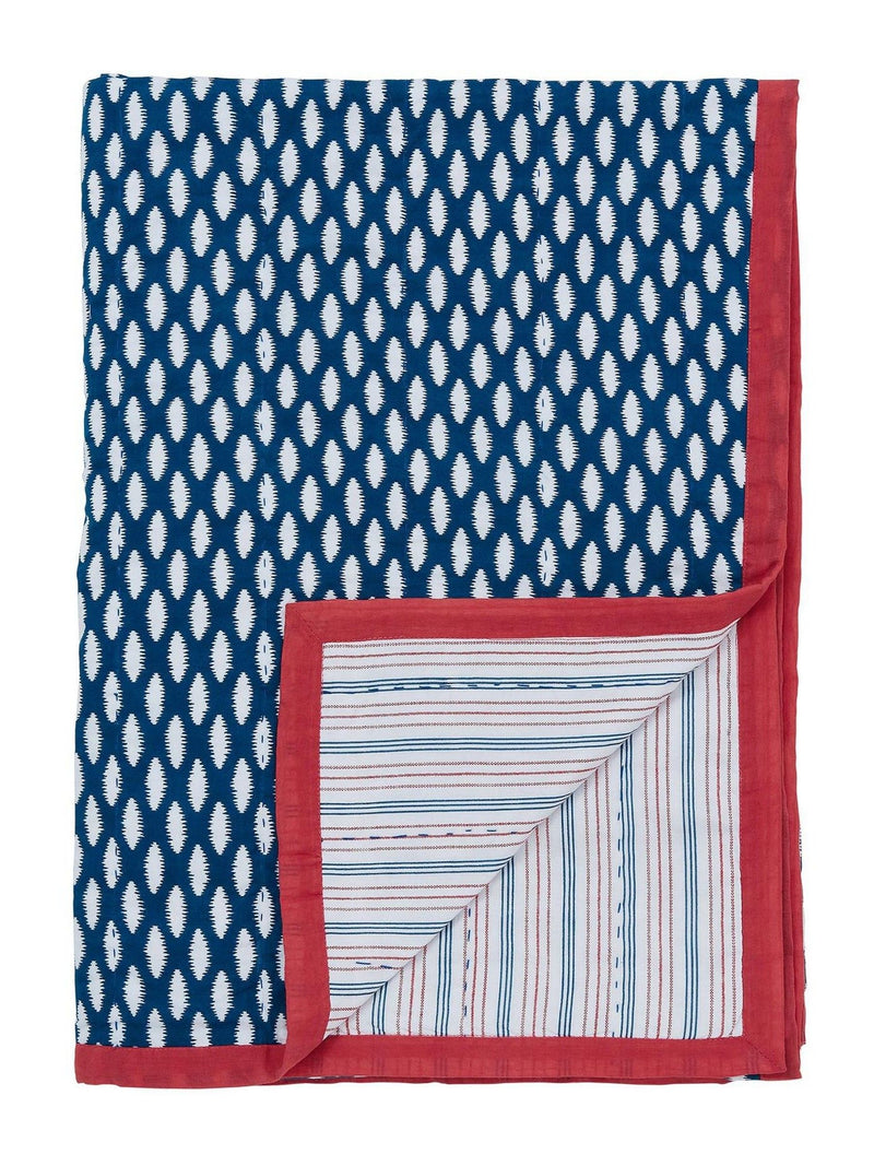 Land & Shore Inis hand stitched cotton throw, UK version