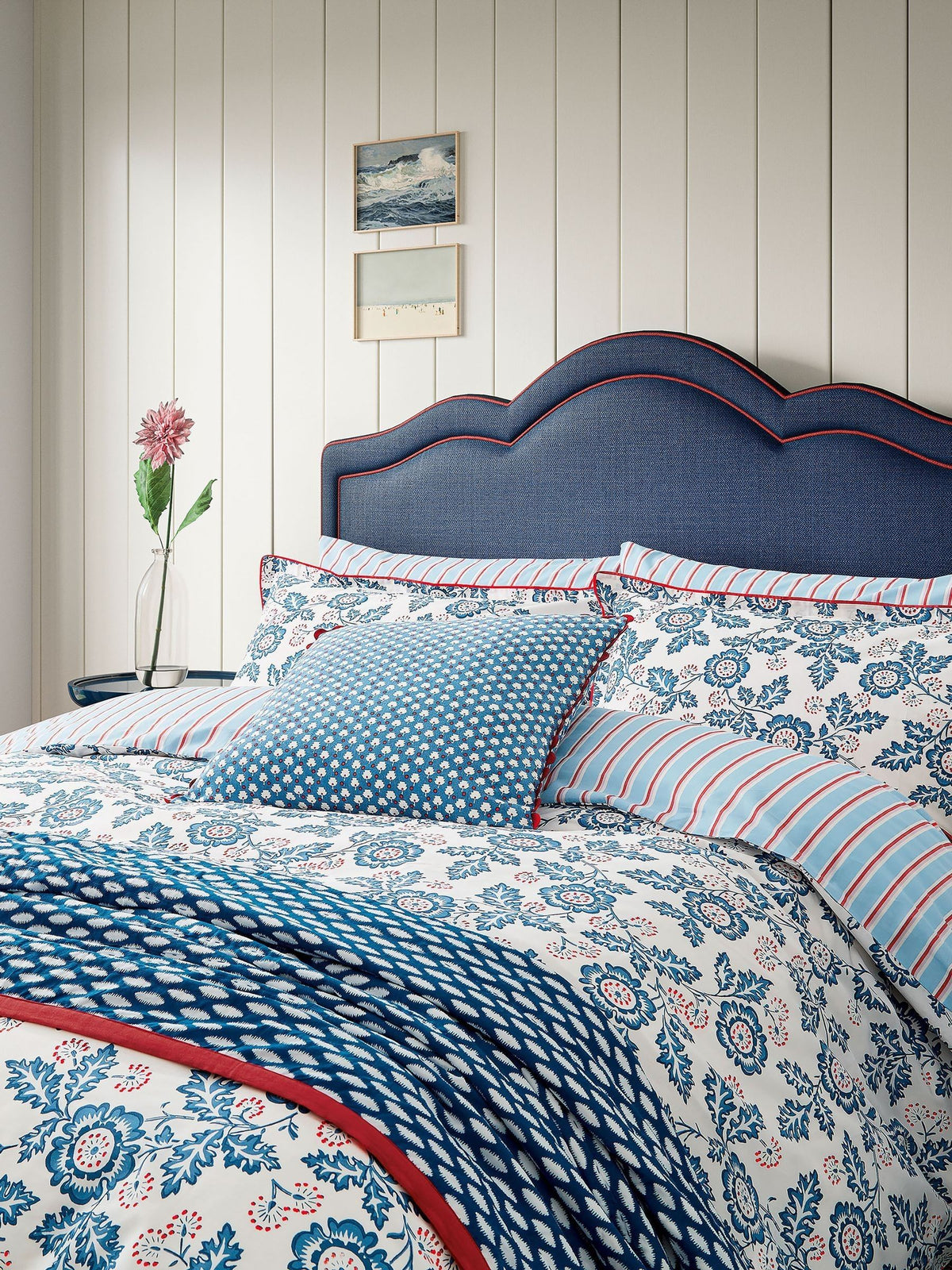 Land & Shore Blue Red River Scallop Duvet Cover and Pillowcase Set