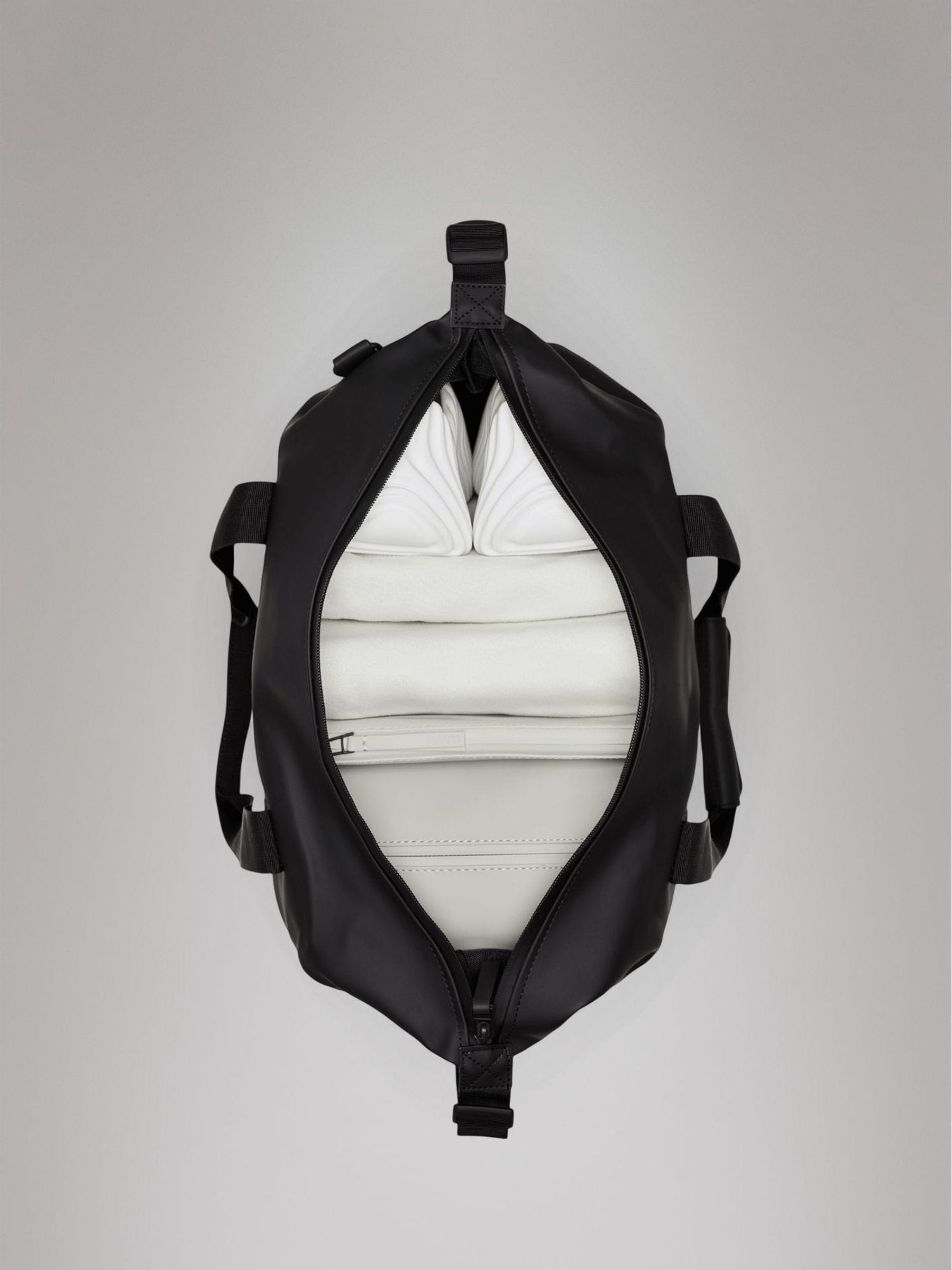 Rains Black Hilo Small Weekend Bag (British brand)