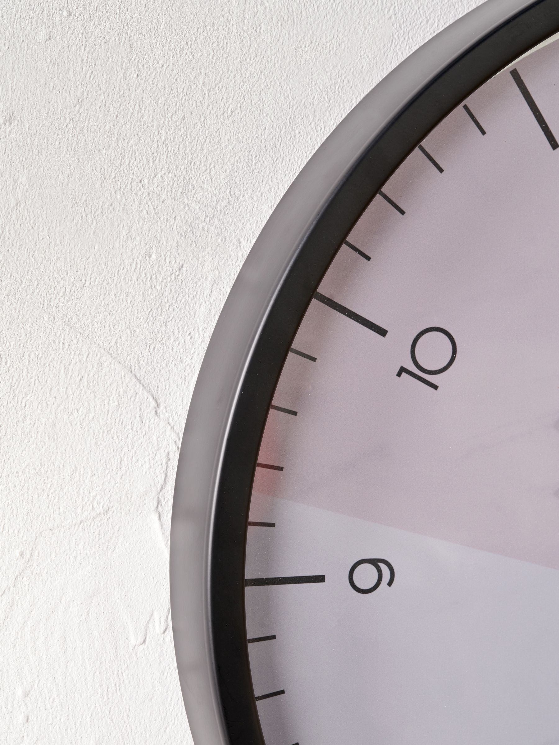 Pacific Lifestyle black metal wall clock 60cm (British brand)