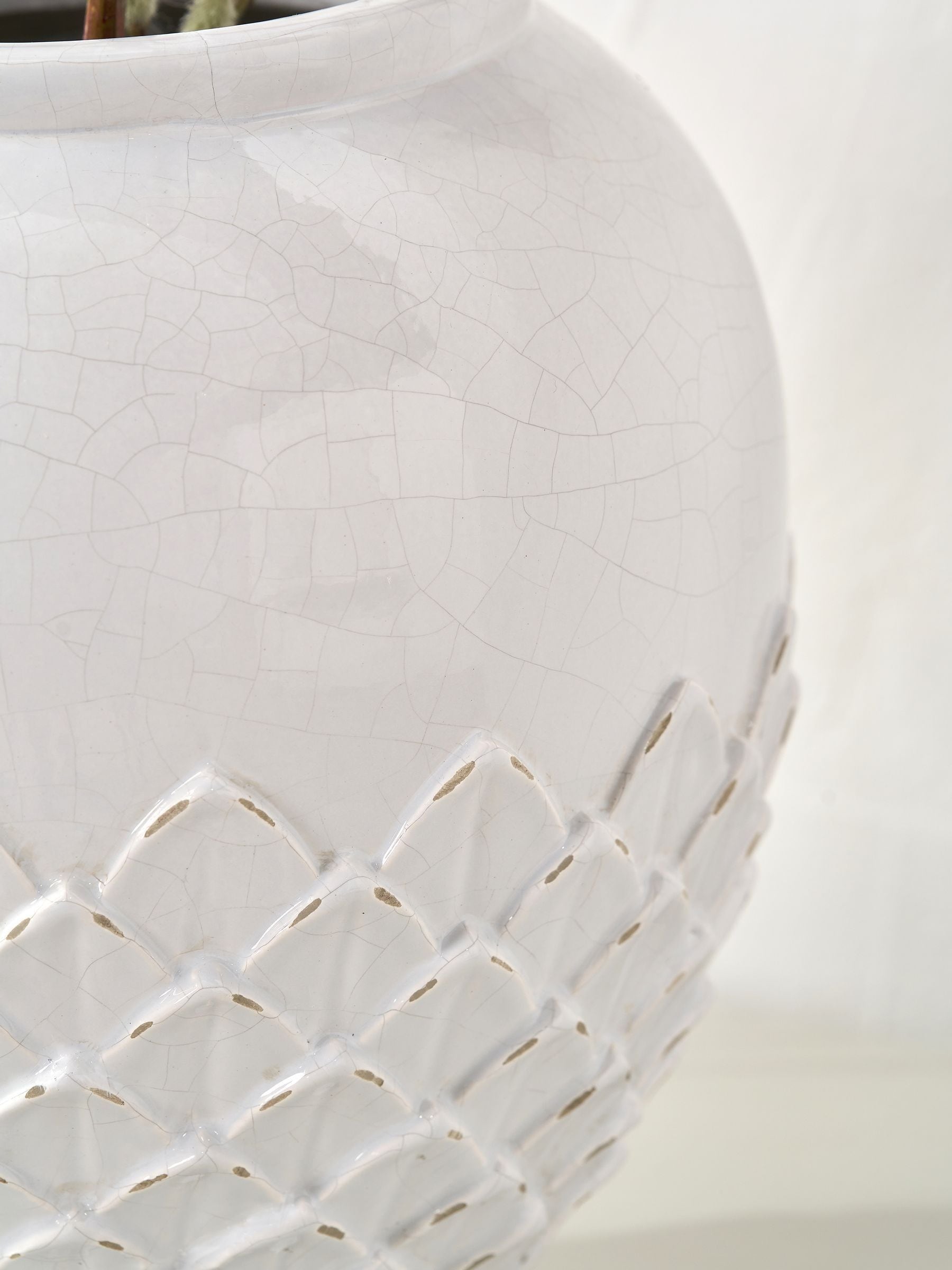 Pacific Lifestyle white leaf detail stoneware vase, imported from the UK