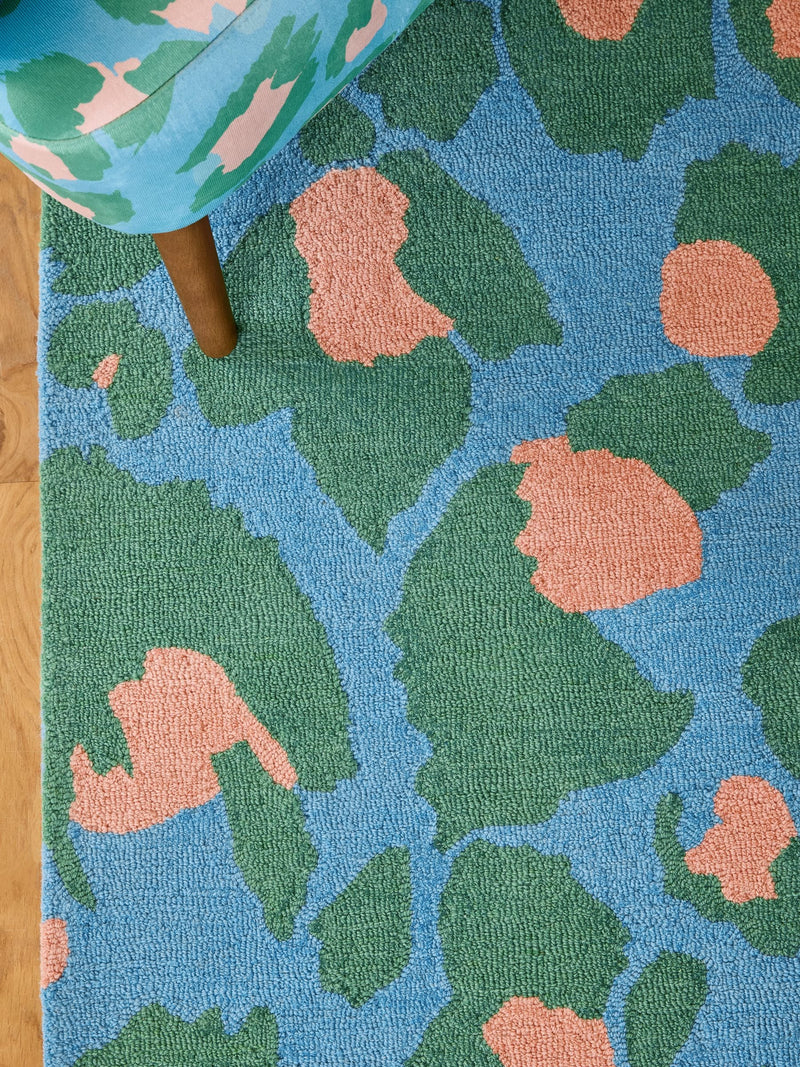 Eleanor Bowmer blue leopard print wool rug - British product
