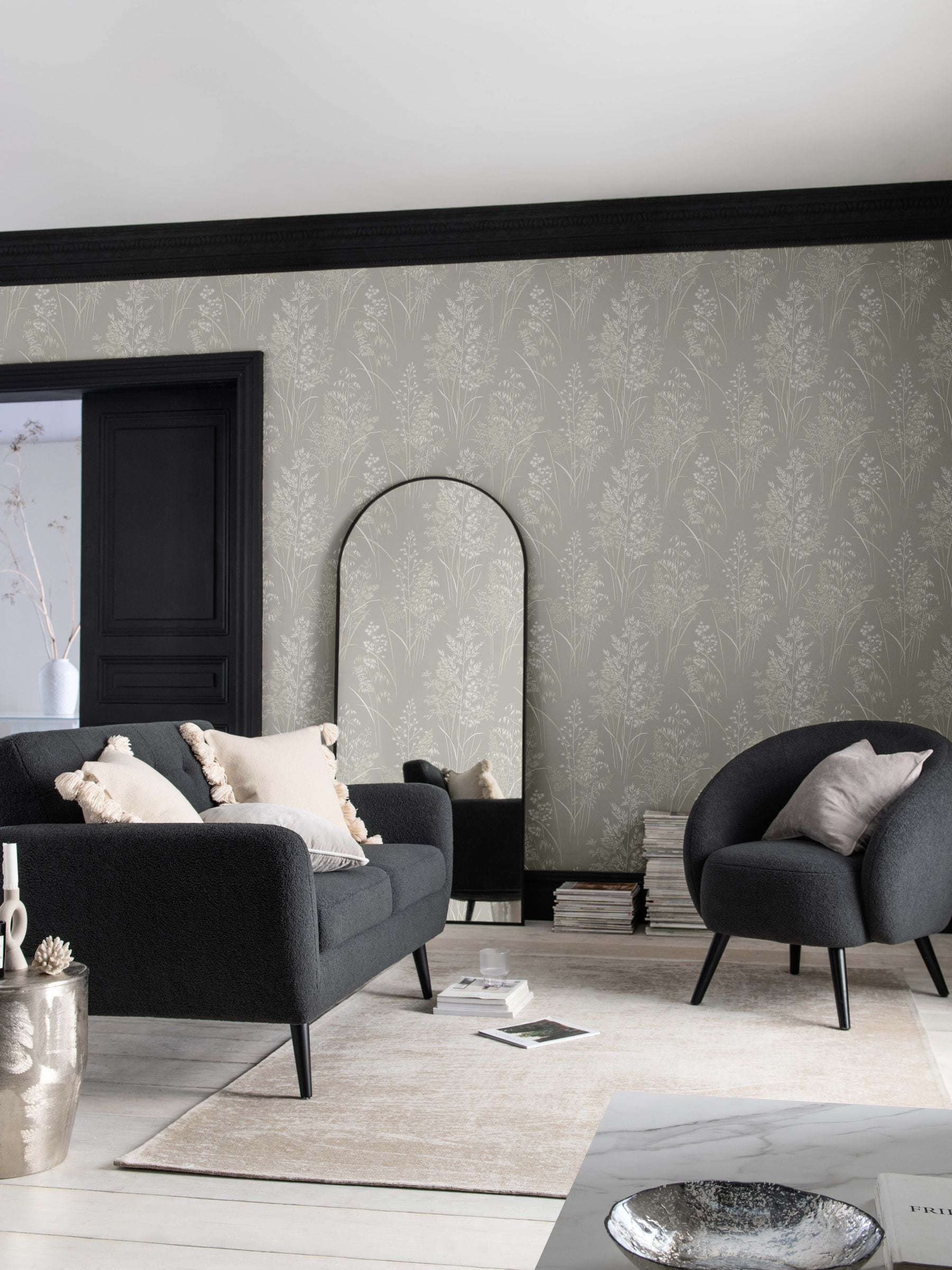 Taupe Leaf Sprigs A4 wallpaper sample - British product