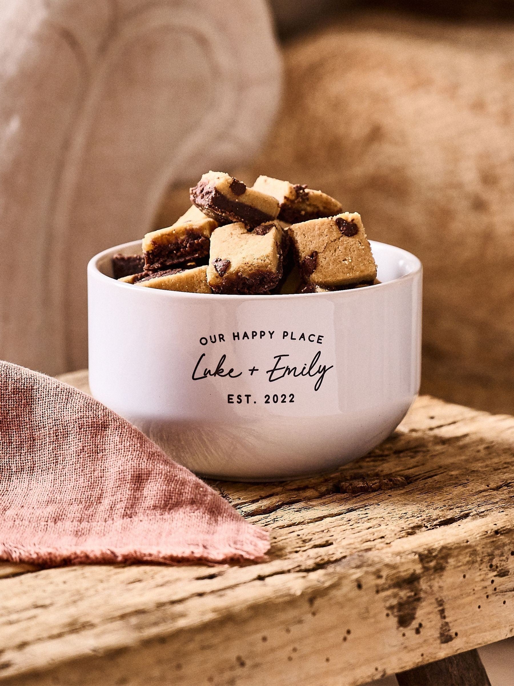 No Ordinary Gift personalised snack bowls 13x8 cm, UK version