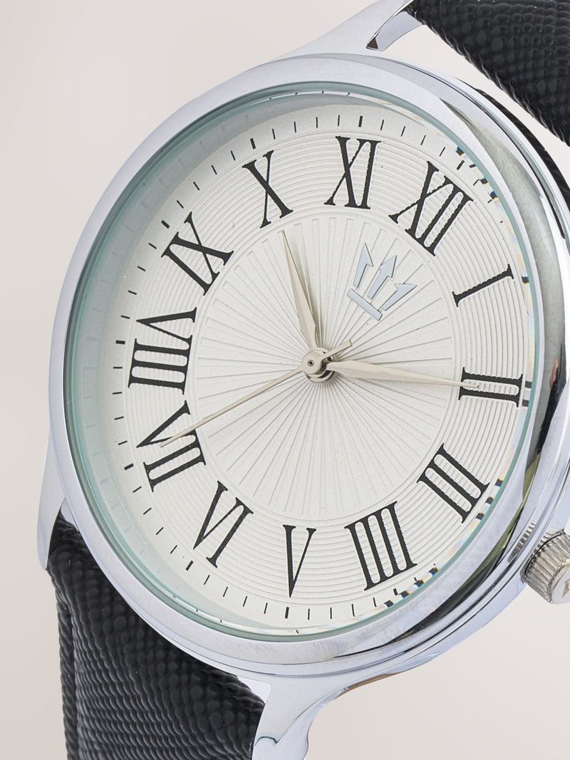 Classic wristwatch with Black/White Saffiano textured strap - British product