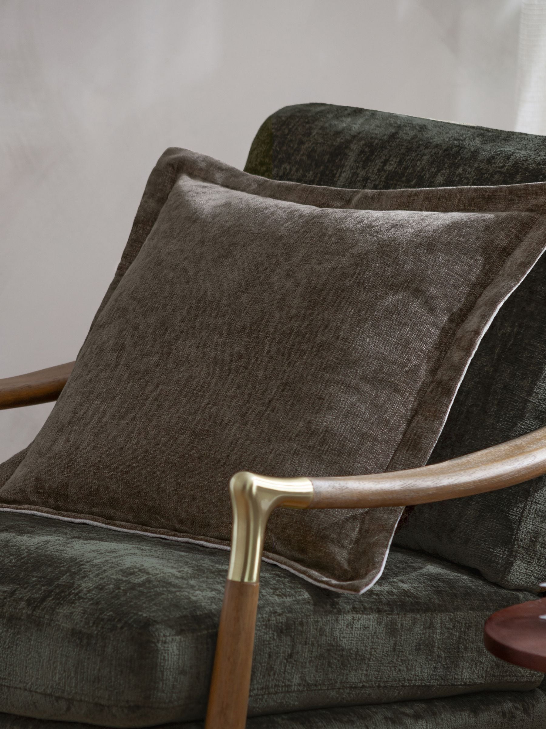 Yard Pecan Dune Chenille Cushion