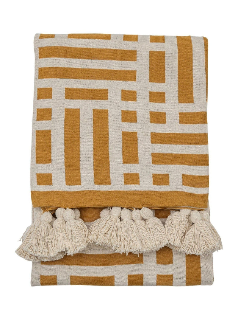 Gallery Home Yellow Merton Knitted Tassel Throw, UK version