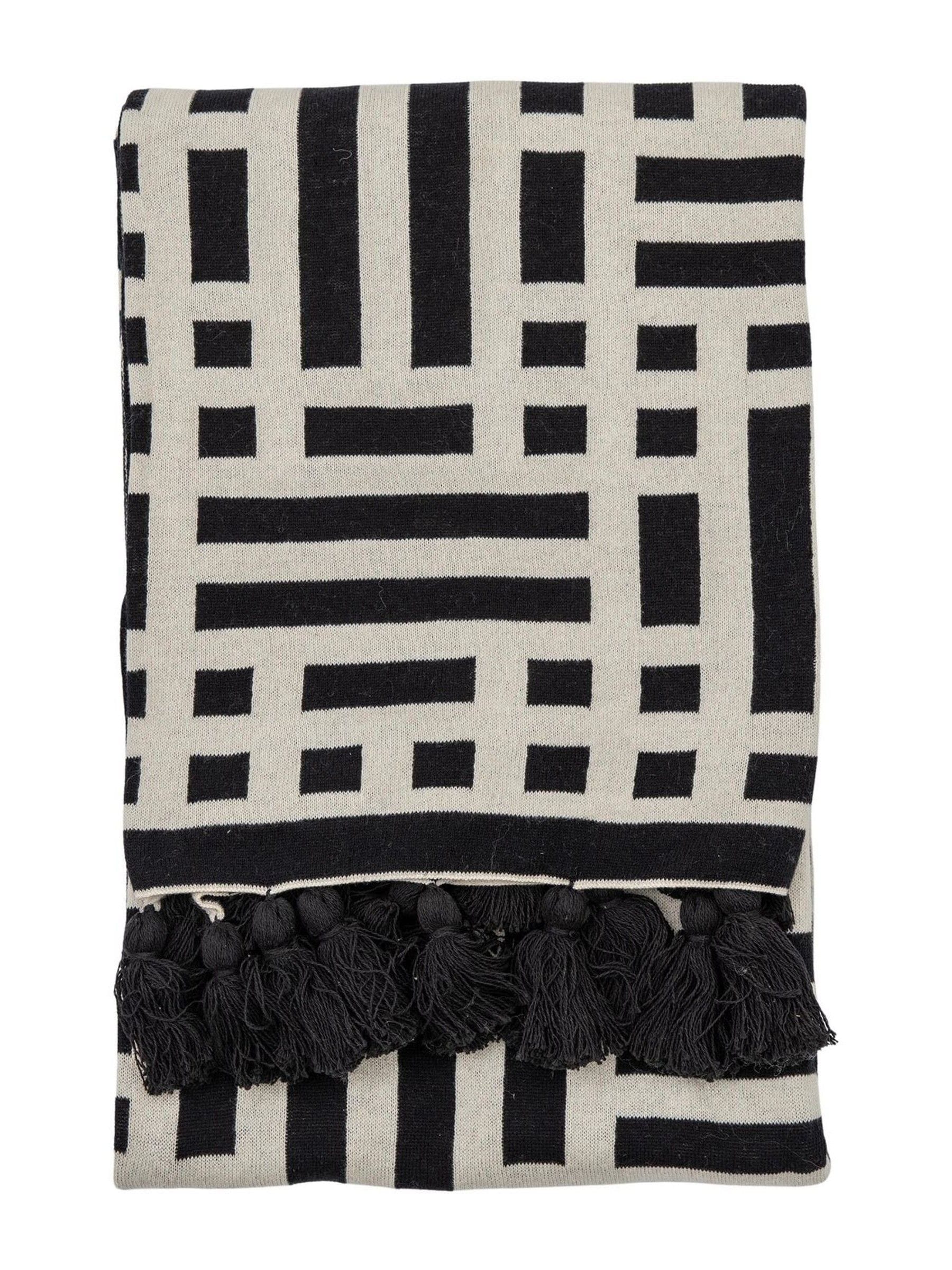 Gallery Home black knitted tassel throw, 200cm by 130cm (British brand)