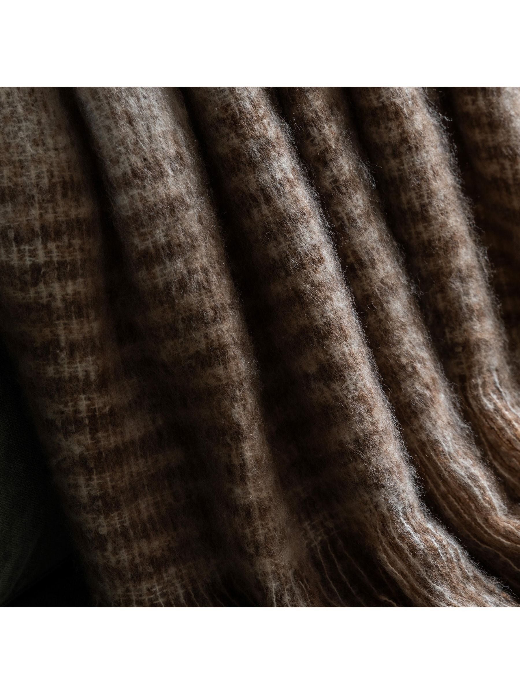Gallery Home brown fringe throw, UK version