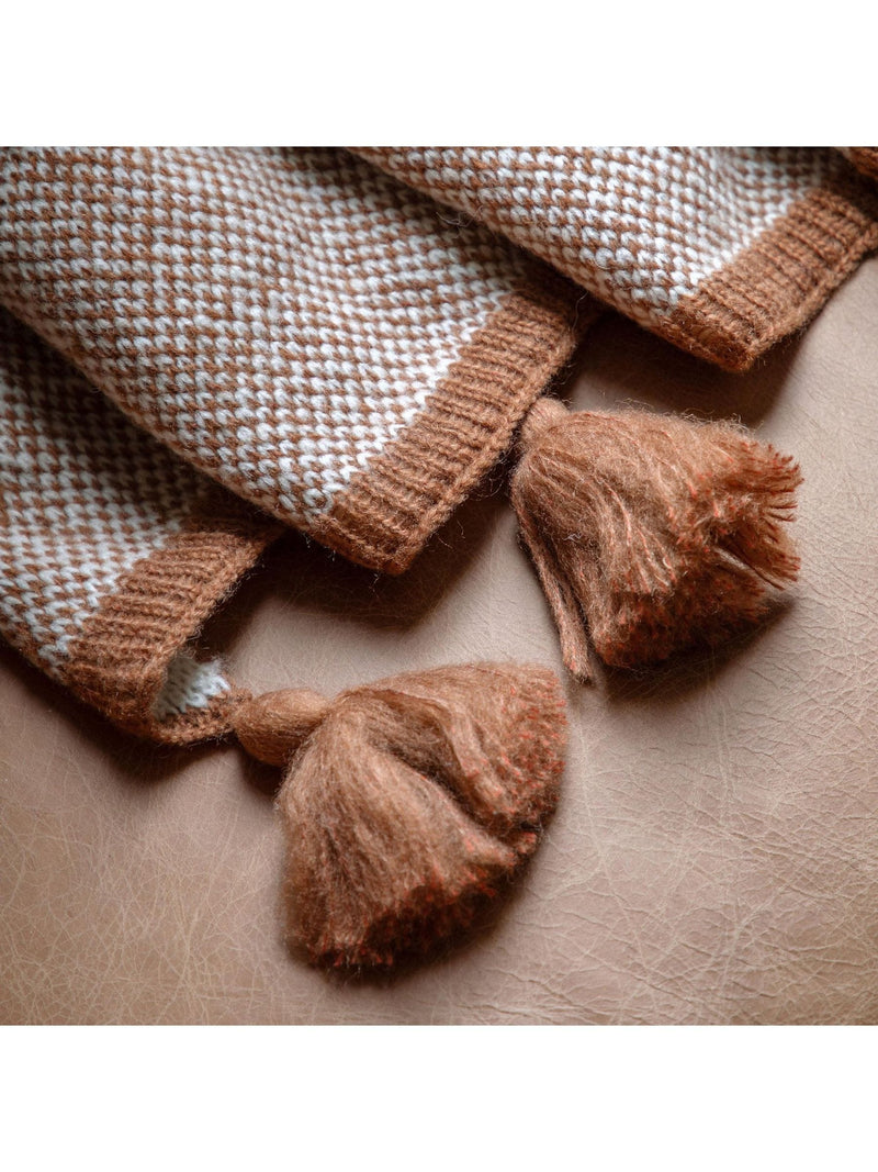 Gallery Home orange knitted border tassel throw - British product