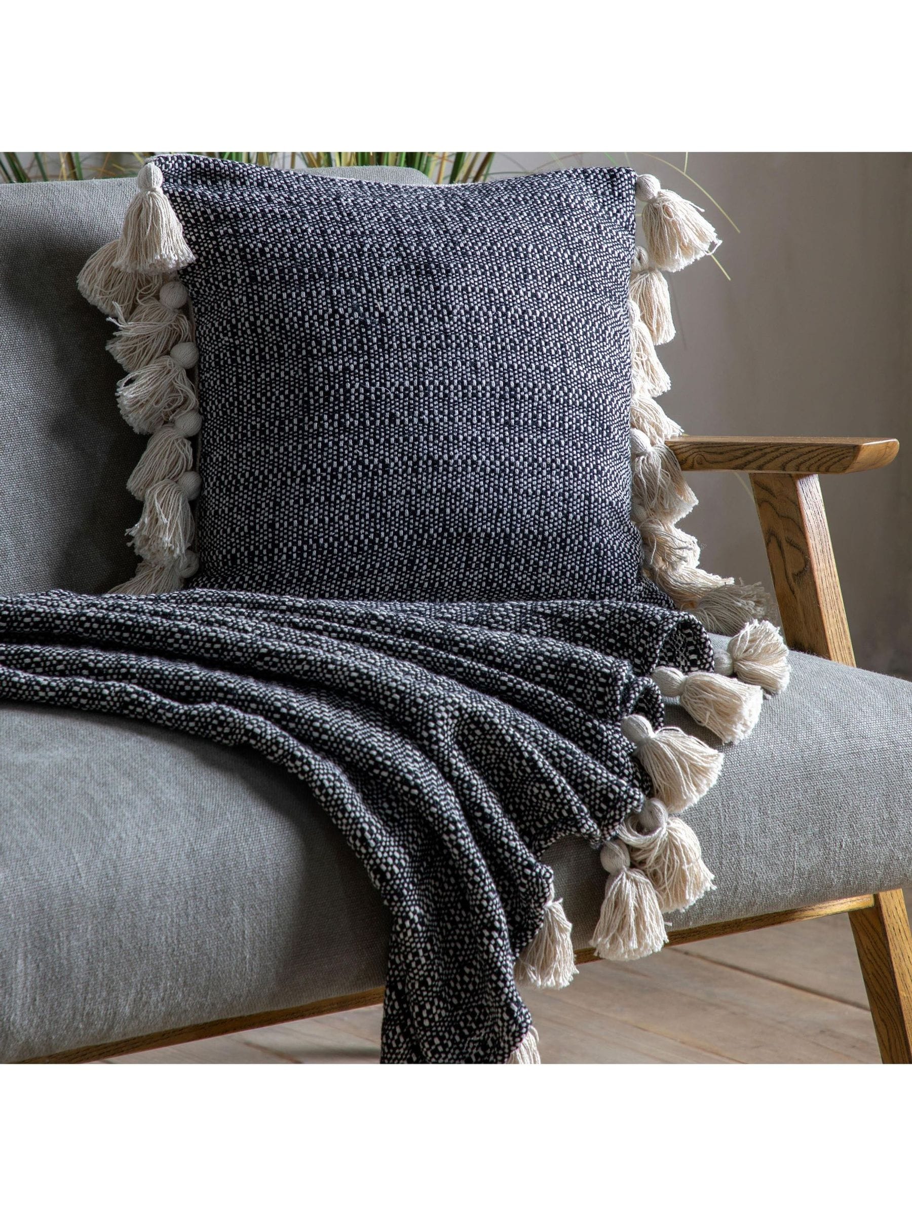 Gallery Home black woven throw with tassel edge - British product