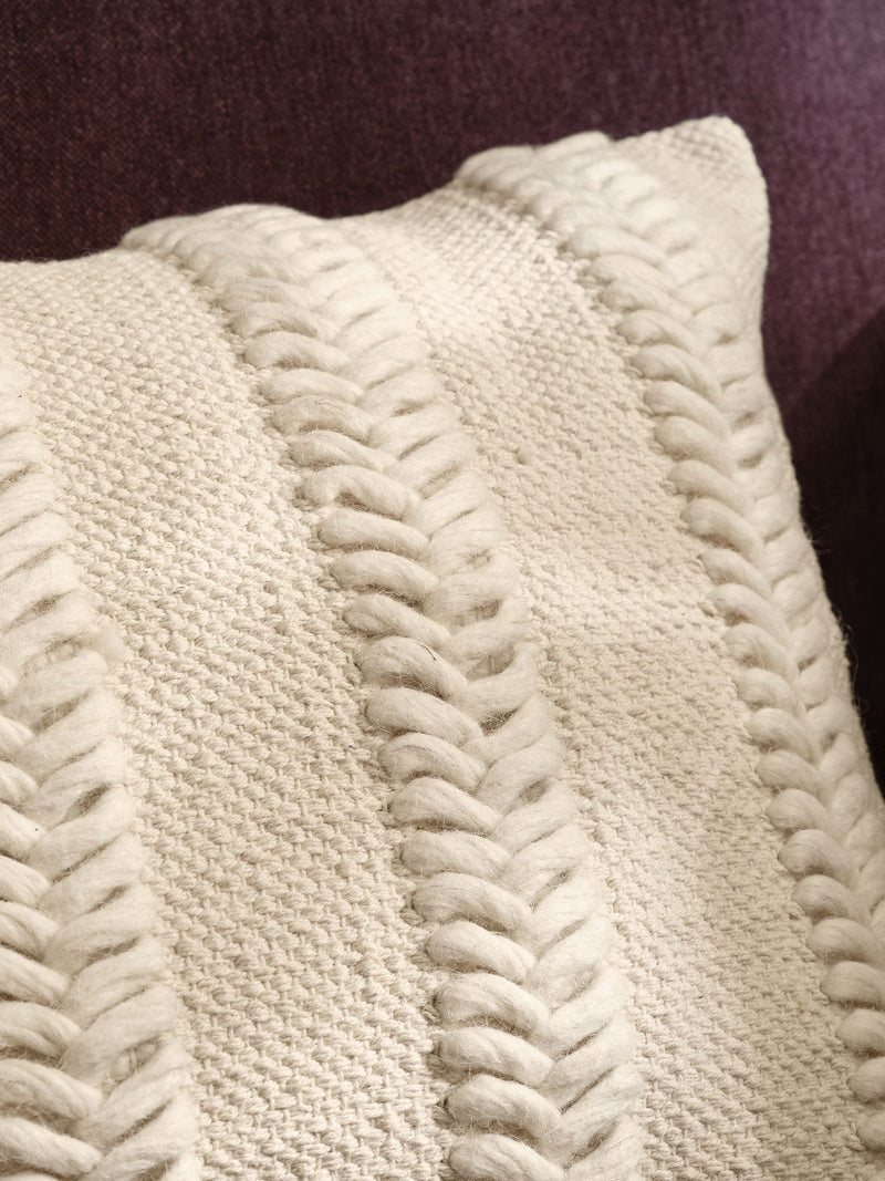Natural woven chevron cushion 40x59cm, UK version