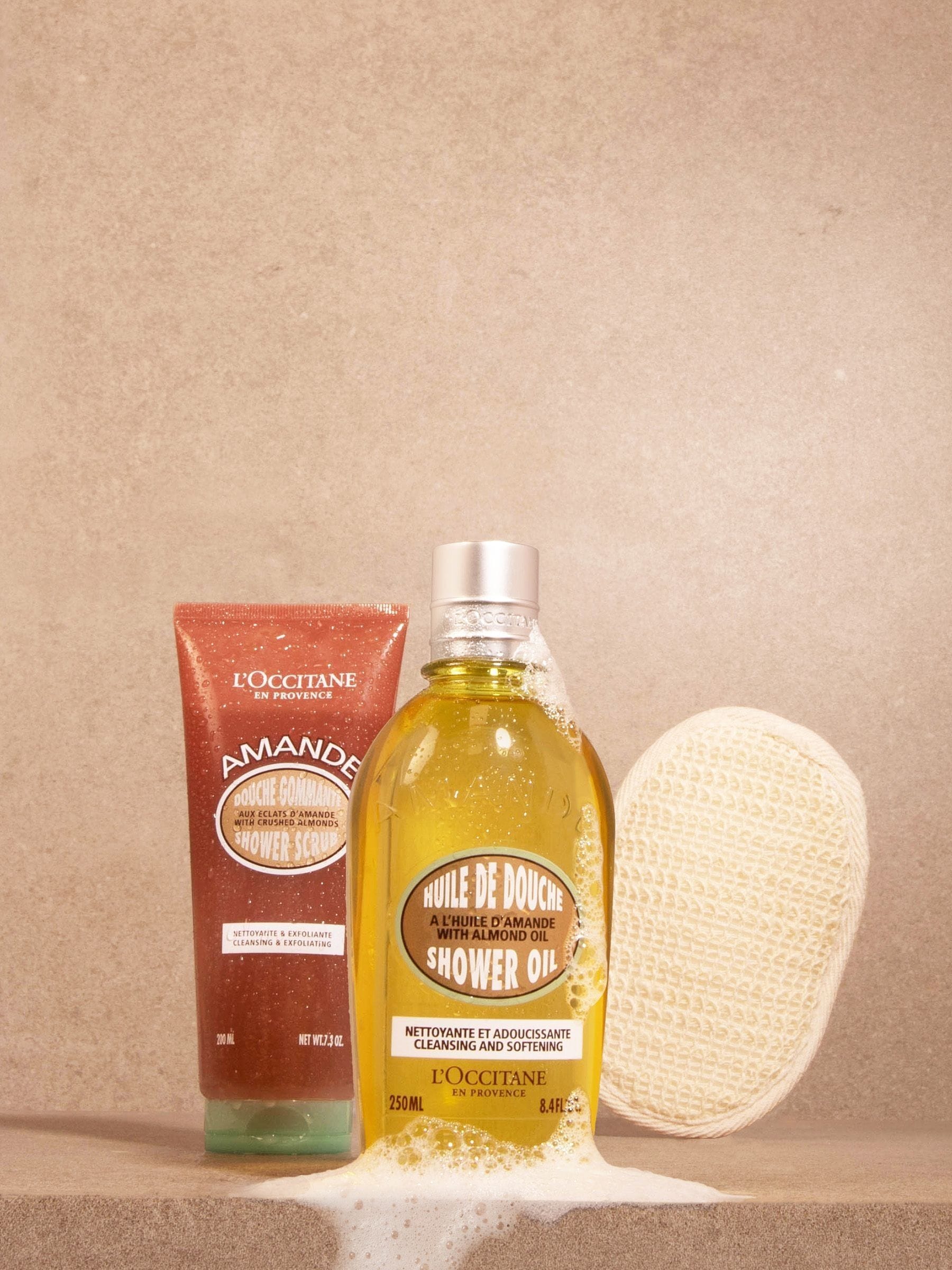 L'Occitane Almond Shower Gift Set
