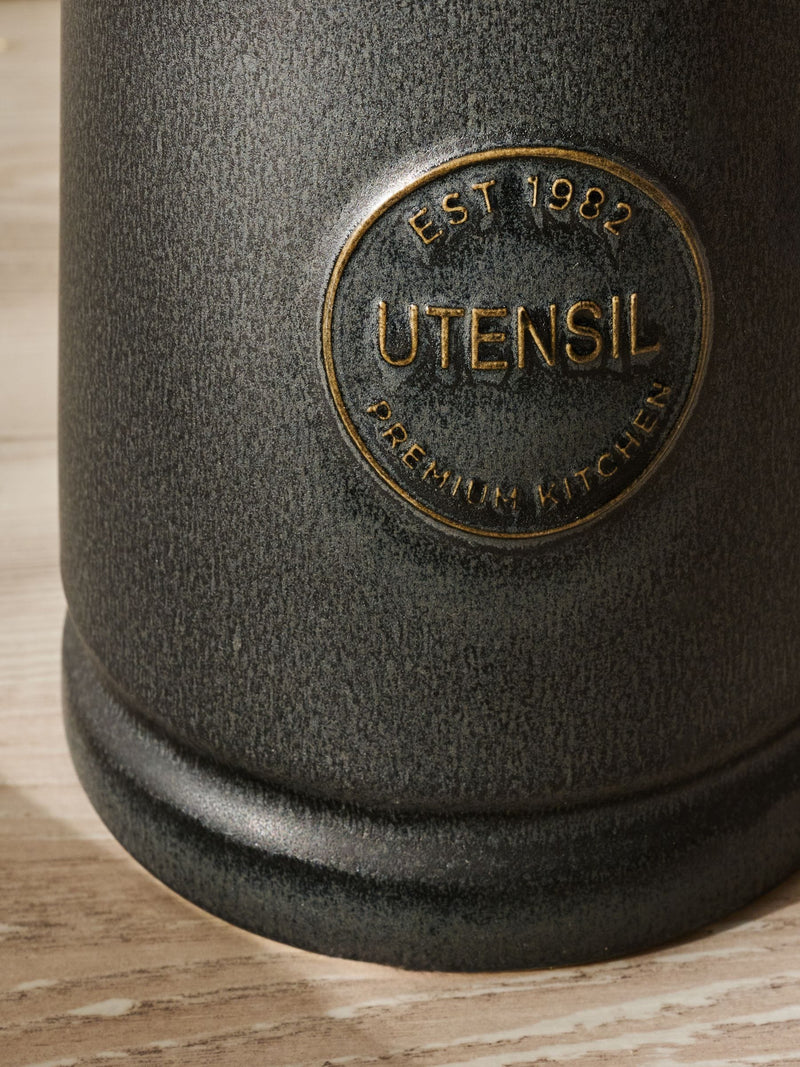 Sage green country badge ceramic utensil pot (British brand)