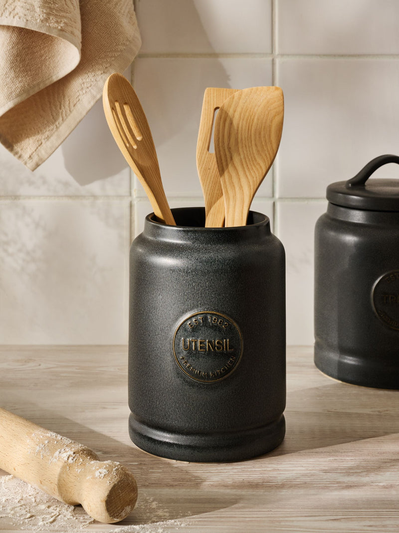 Sage green country badge ceramic utensil pot (British brand)
