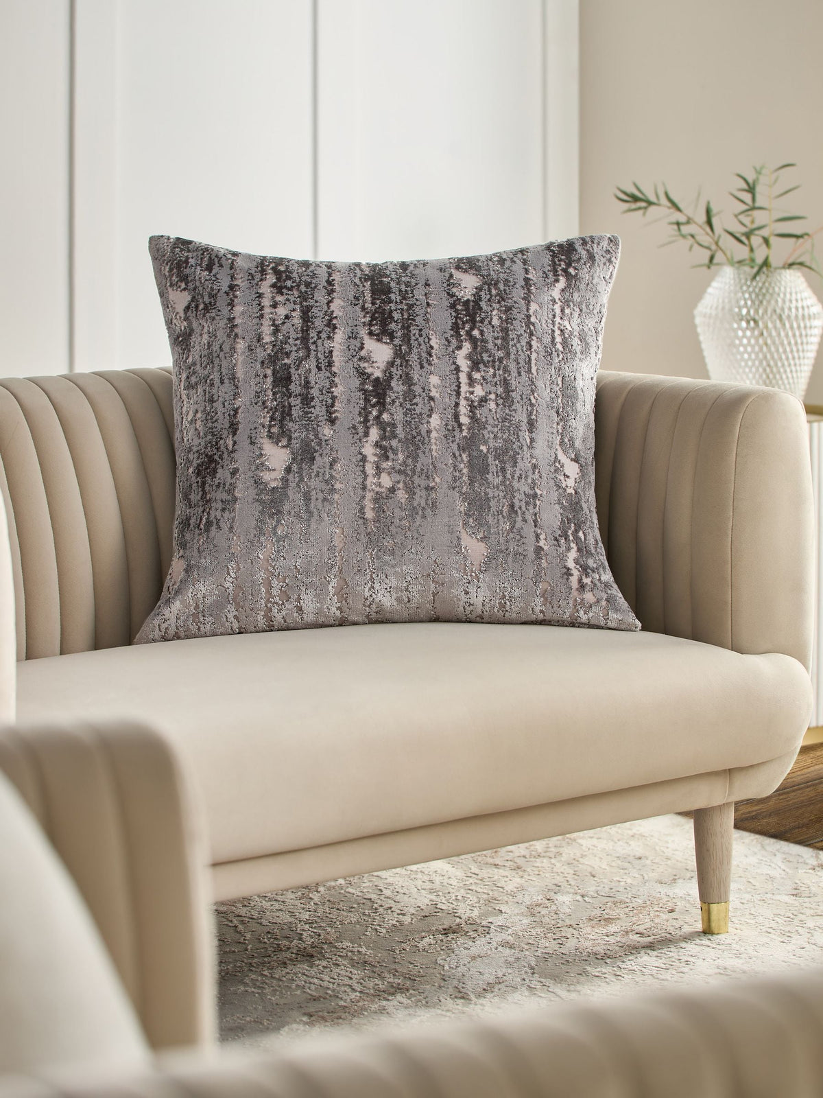 Charcoal grey velvet cushion 59x59cm - British product