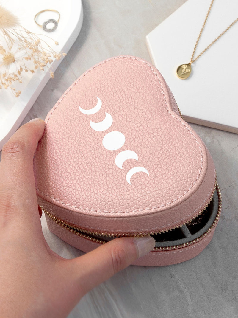 Treat Republic customisable heart jewellery case, imported from the UK