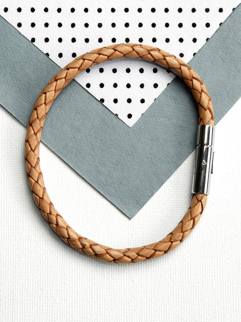 Treat Republic personalised infinity capsule leather bracelet 21.5cm (British brand)