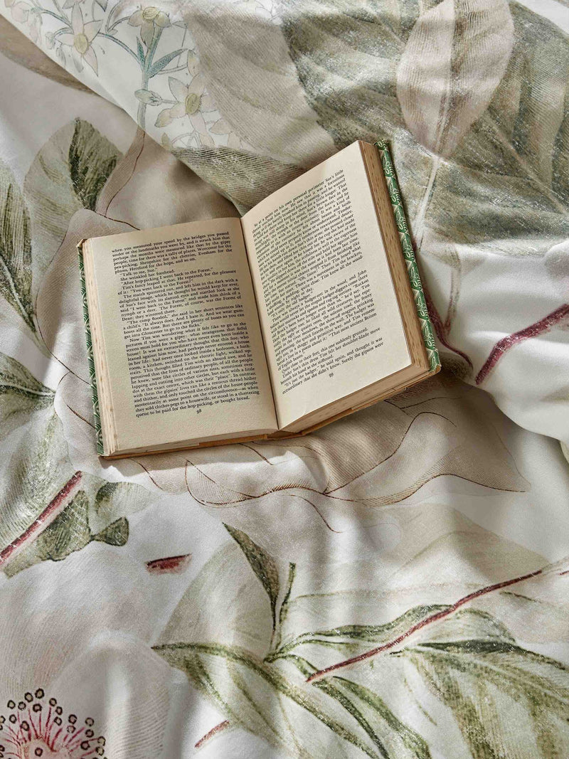Vantona Multi Floral Clara quilt cover set (British brand)