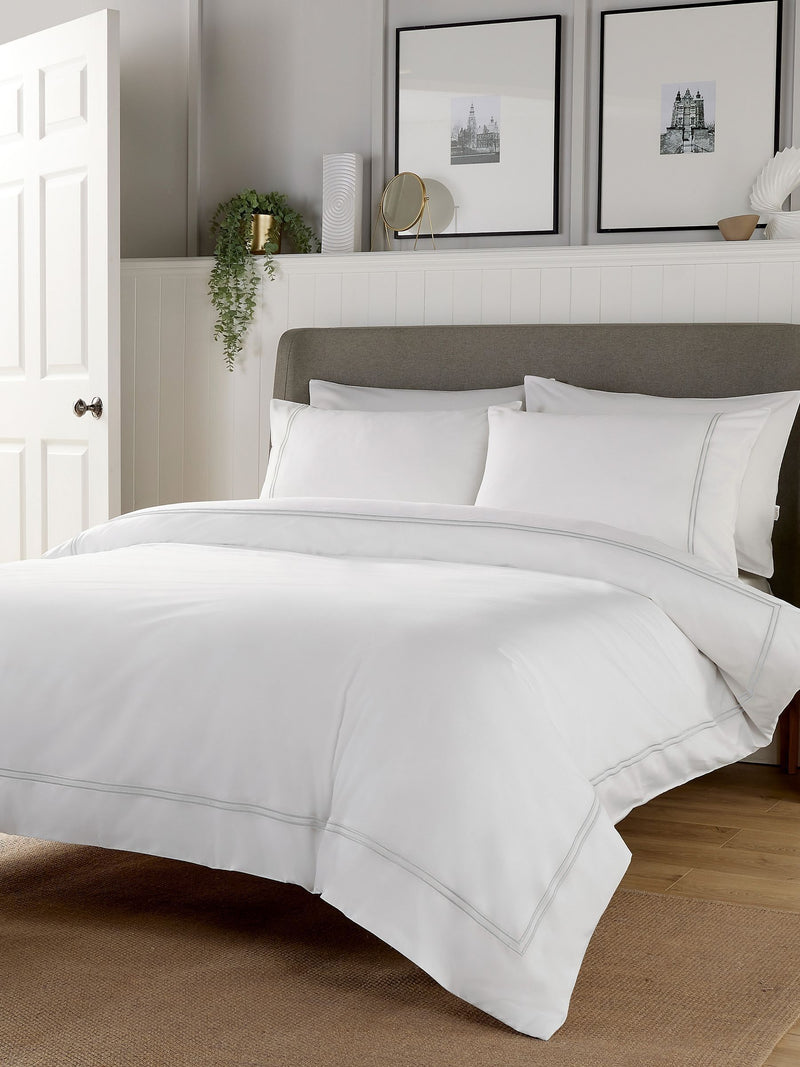 Vantona White Silver Beretta Double Stitch Quilt Cover Set
