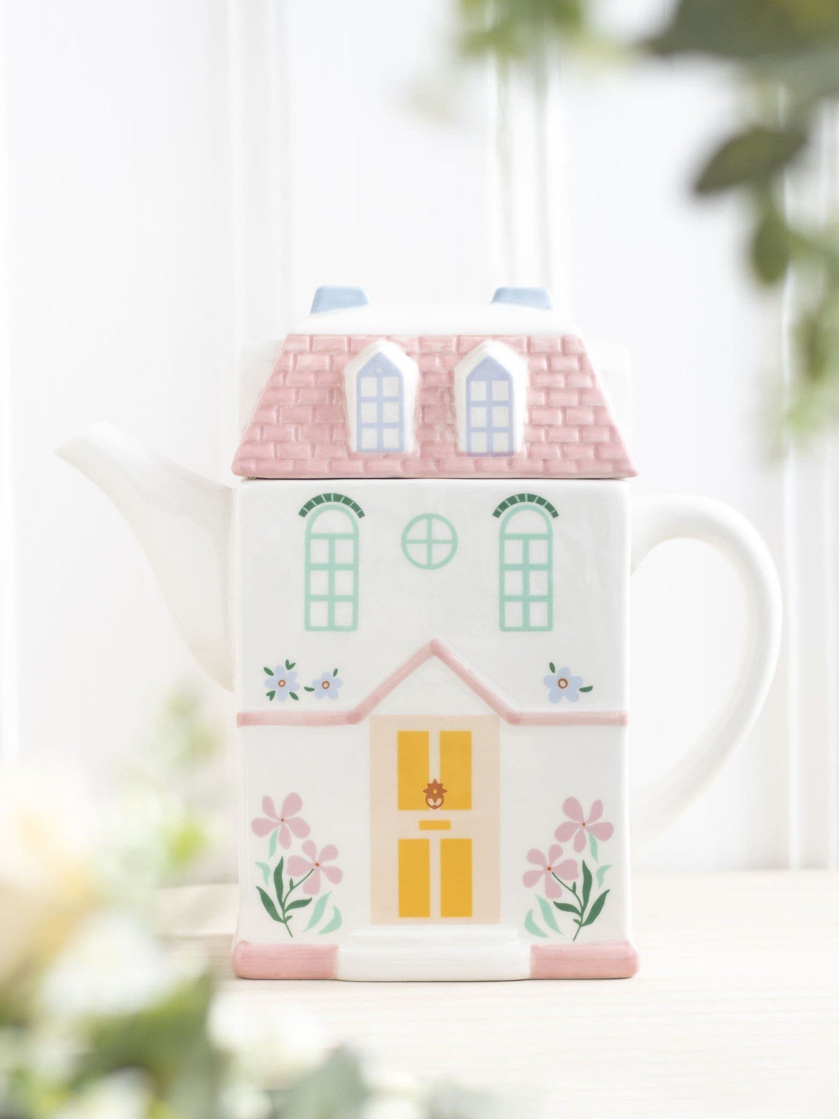 Something Different white pastel house shaped teapot 1300ml - British product