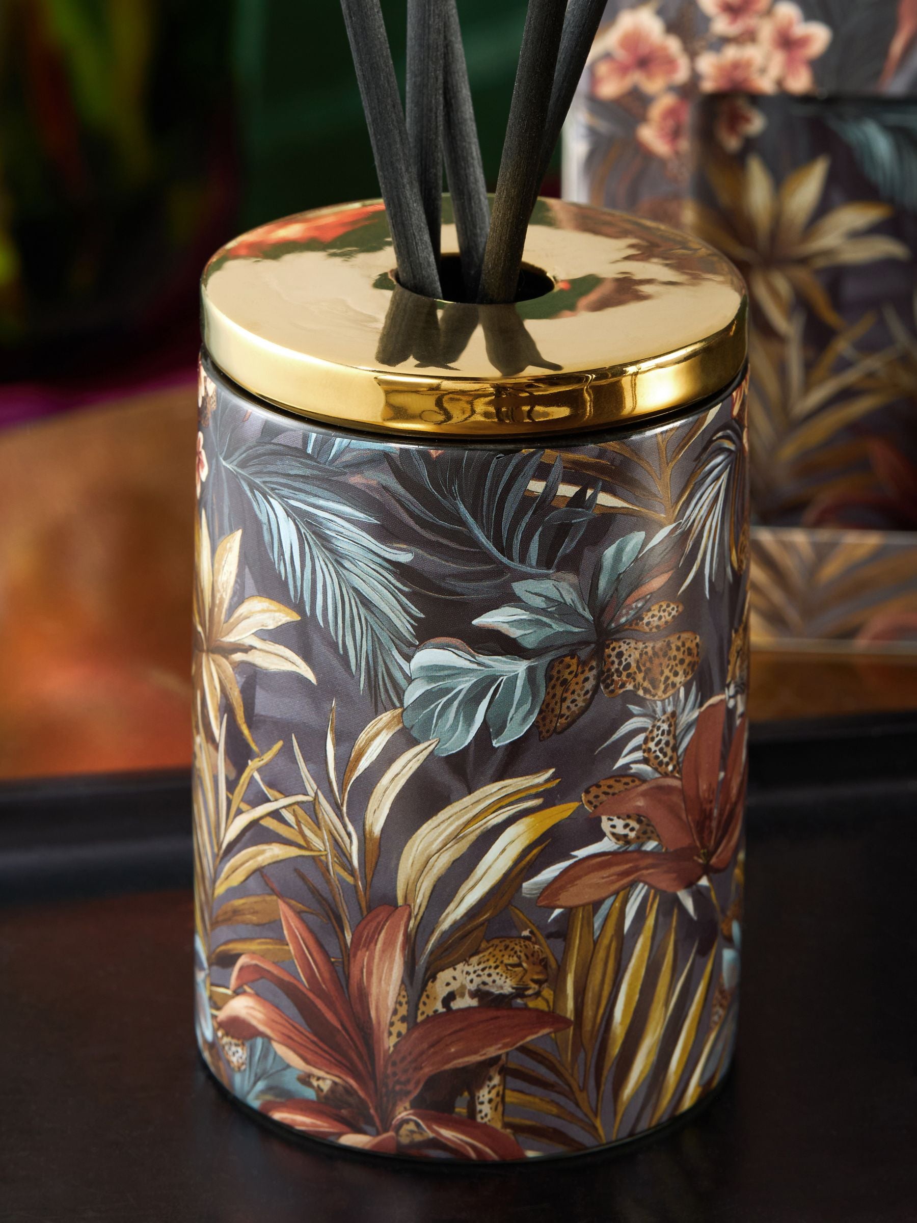 Cedarwood & Oud diffuser animal print tiger 200ml (British brand)