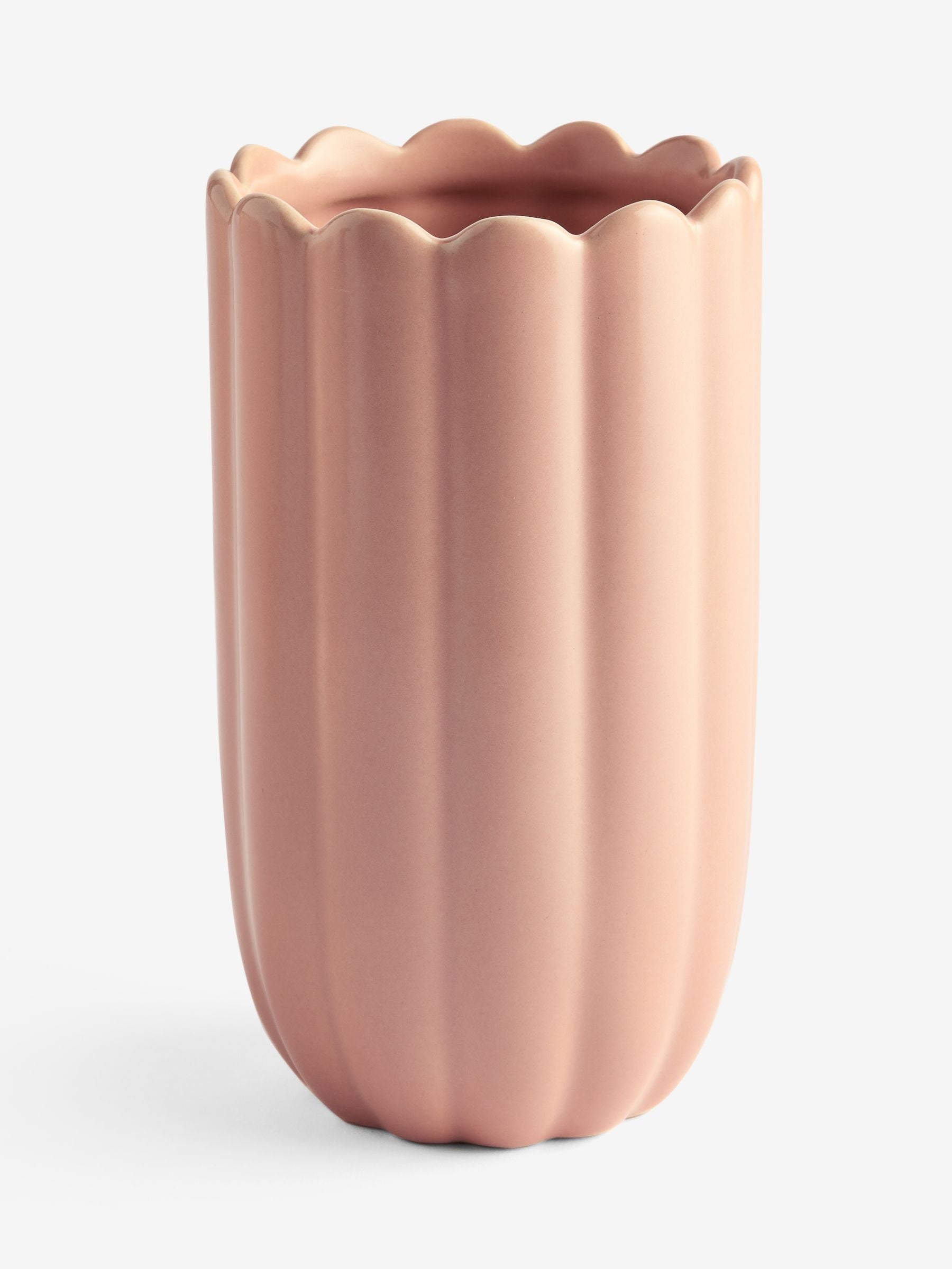 Pink mini ceramic scalloped vase 16cm - British product