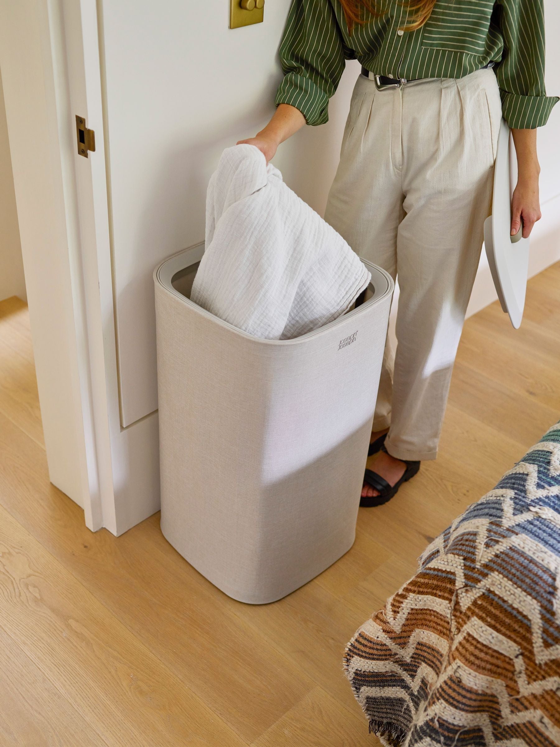 Joseph Joseph Ecru Tota One 60L laundry basket (British brand)