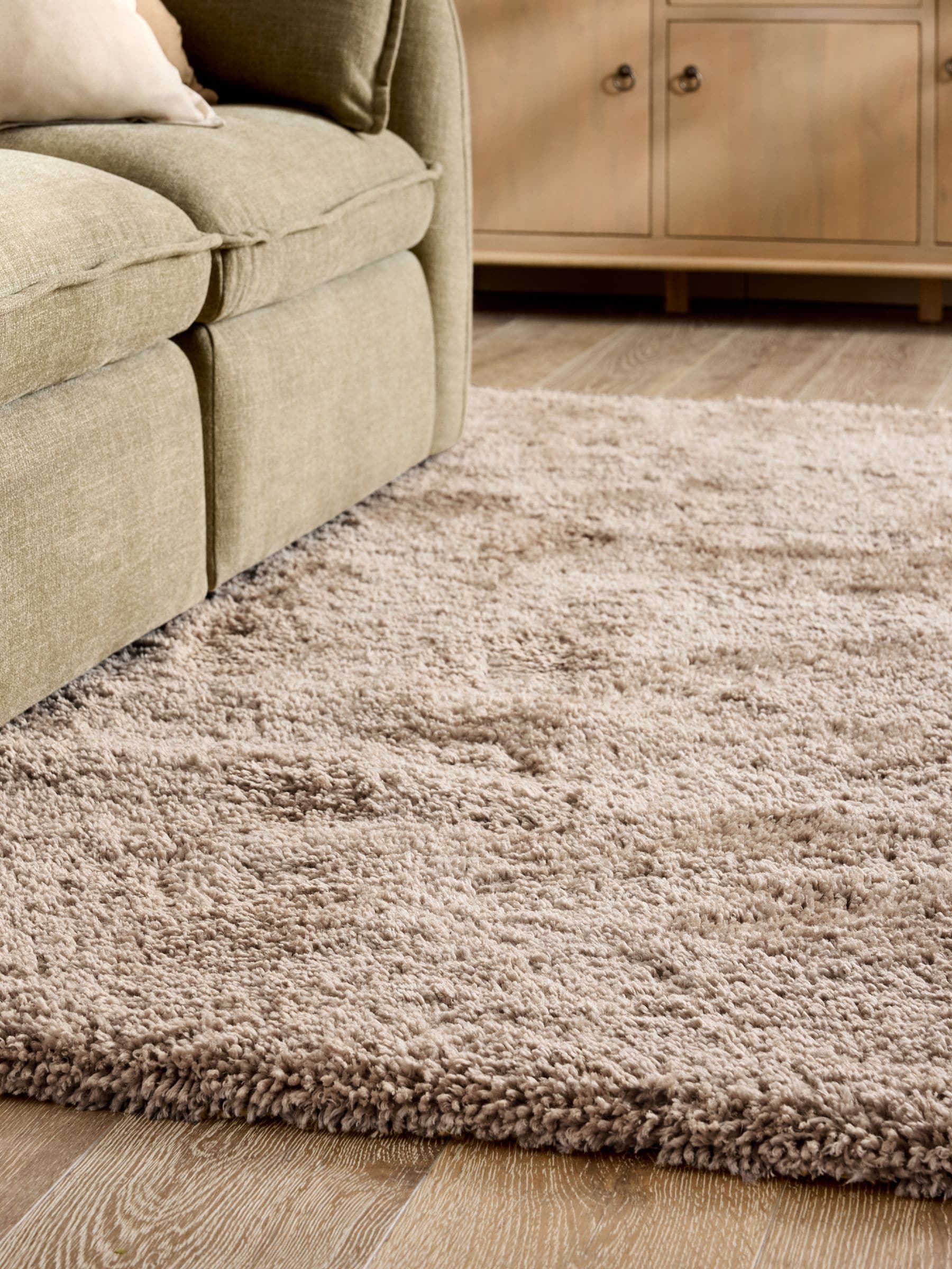 Mid Natural cosy twist rug, imported from the UK