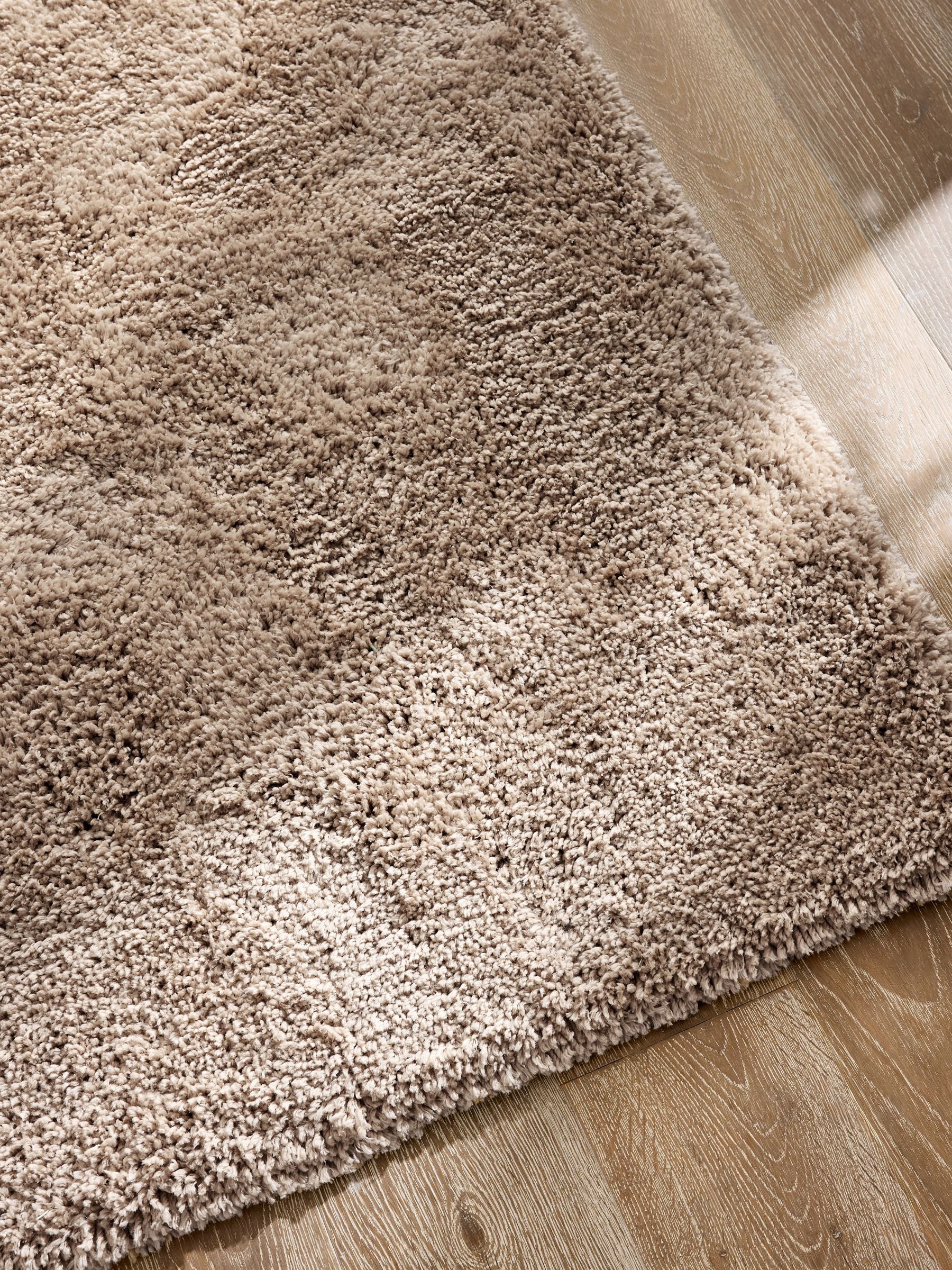 Mid Natural cosy twist rug, imported from the UK