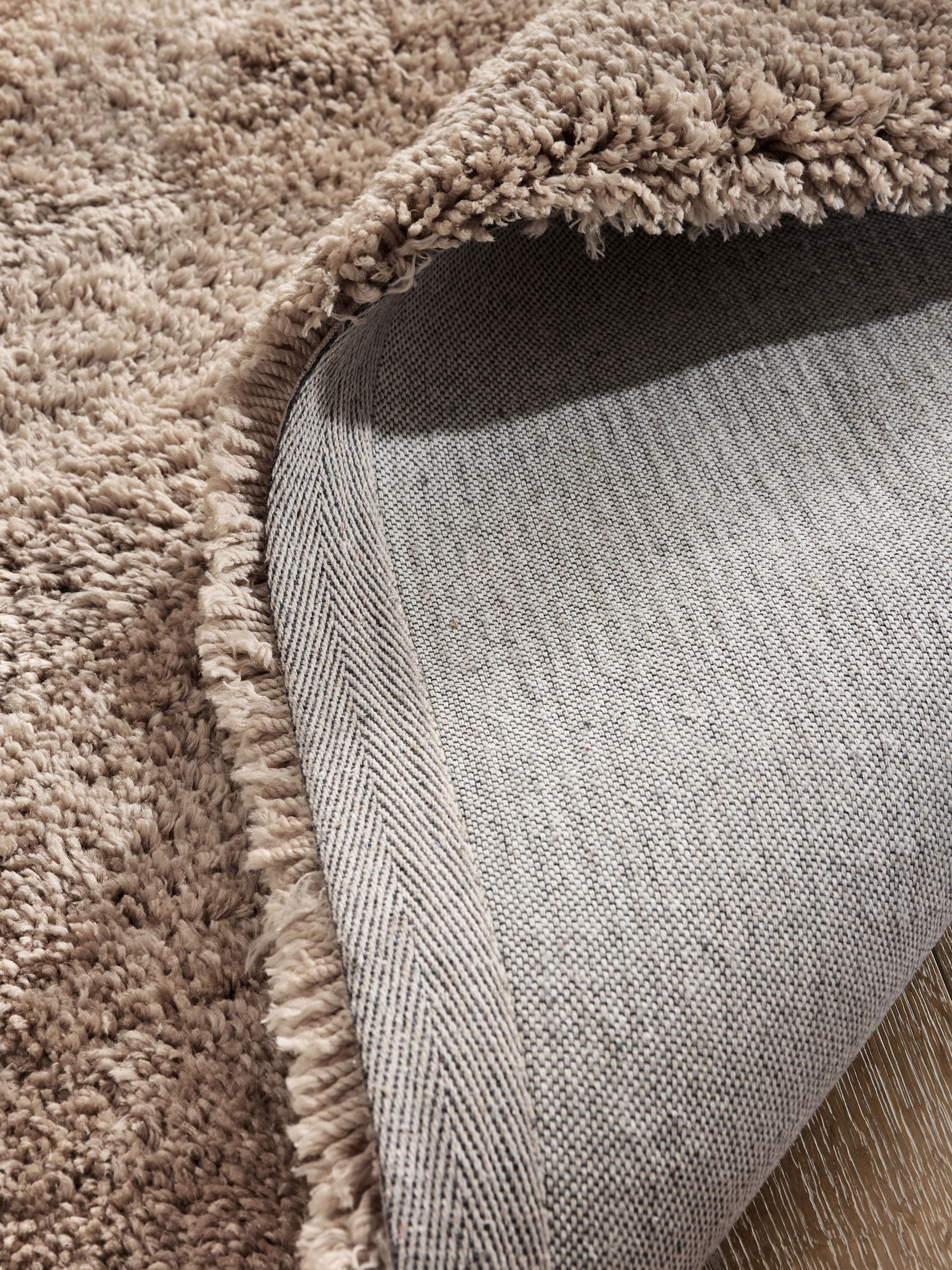 Mid Natural cosy twist rug, imported from the UK