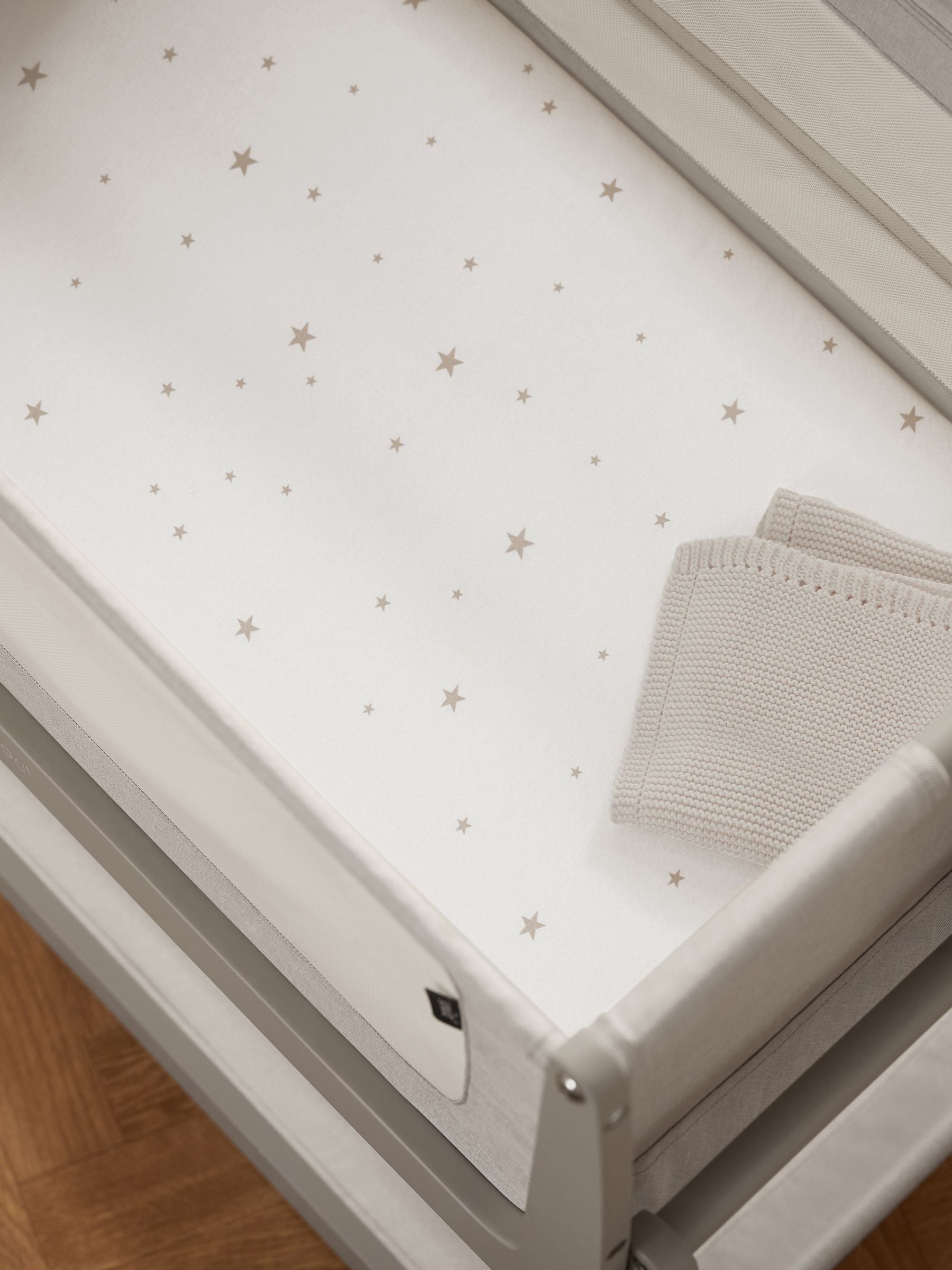 Snuz 2 Pack Sage Cross Crib Fitted Sheets