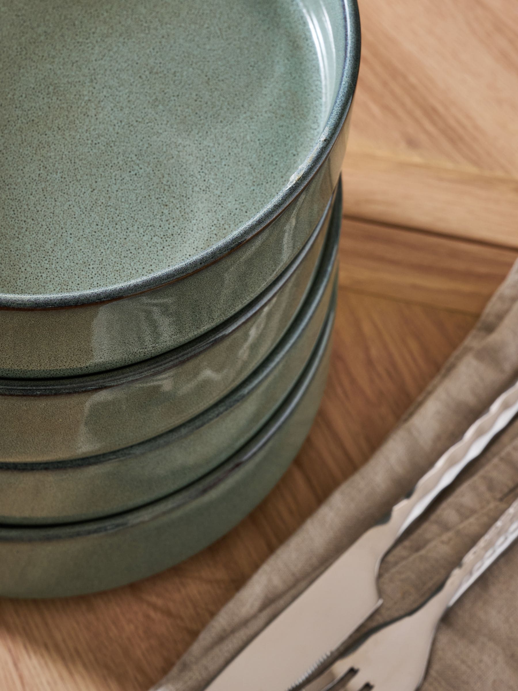 Green Dalton pasta bowls set of 4 reactive glaze, UK version