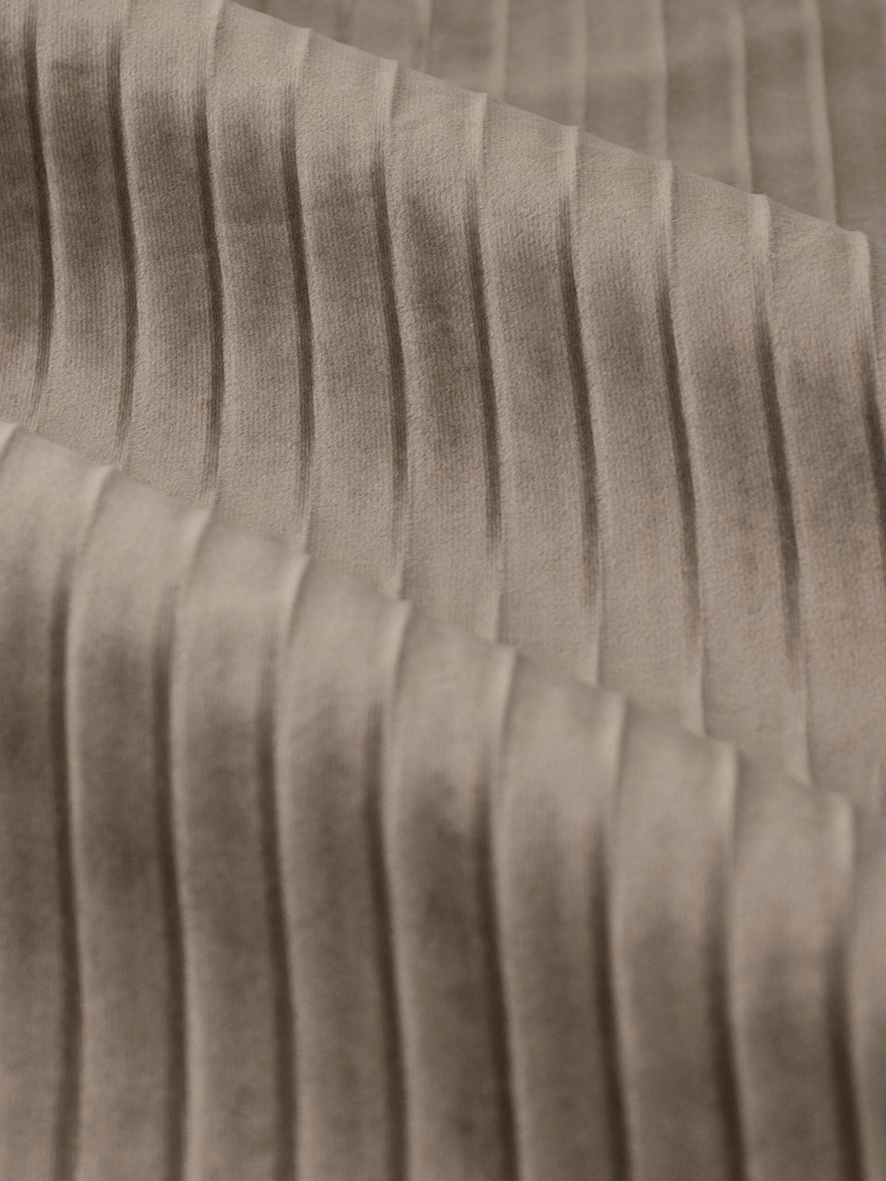 Paoletti mink velvet lined eyelet curtains, UK version