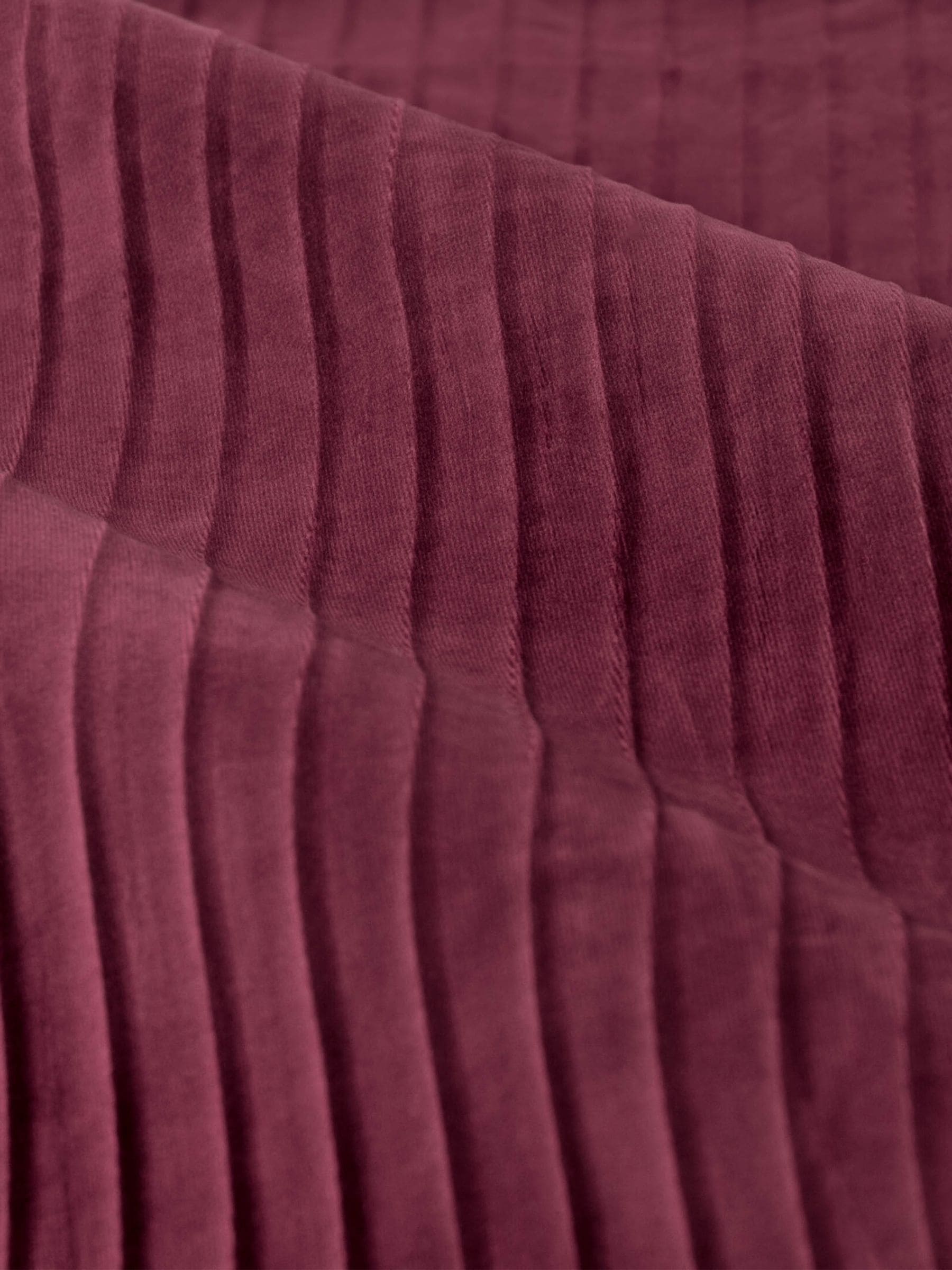 Paoletti Merlot Corinthian velvet curtain pair - British product