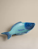 Fish-shaped melamine picnic platter with textured details - British product