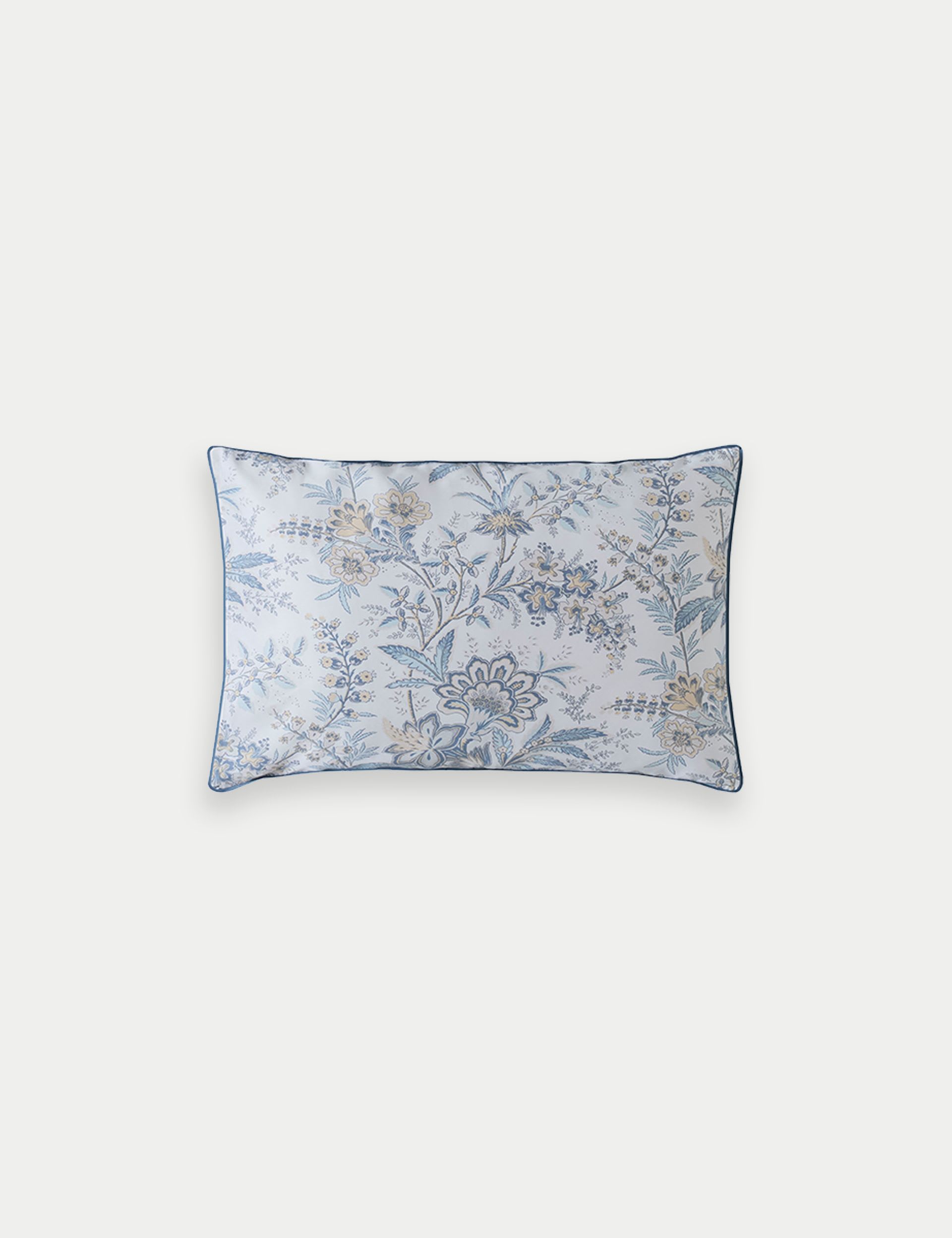 Laura Ashley reversible floral bedding set - British product