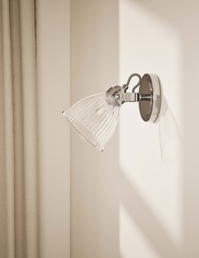 Florence wall light antique brass ribbed glass shade - British product