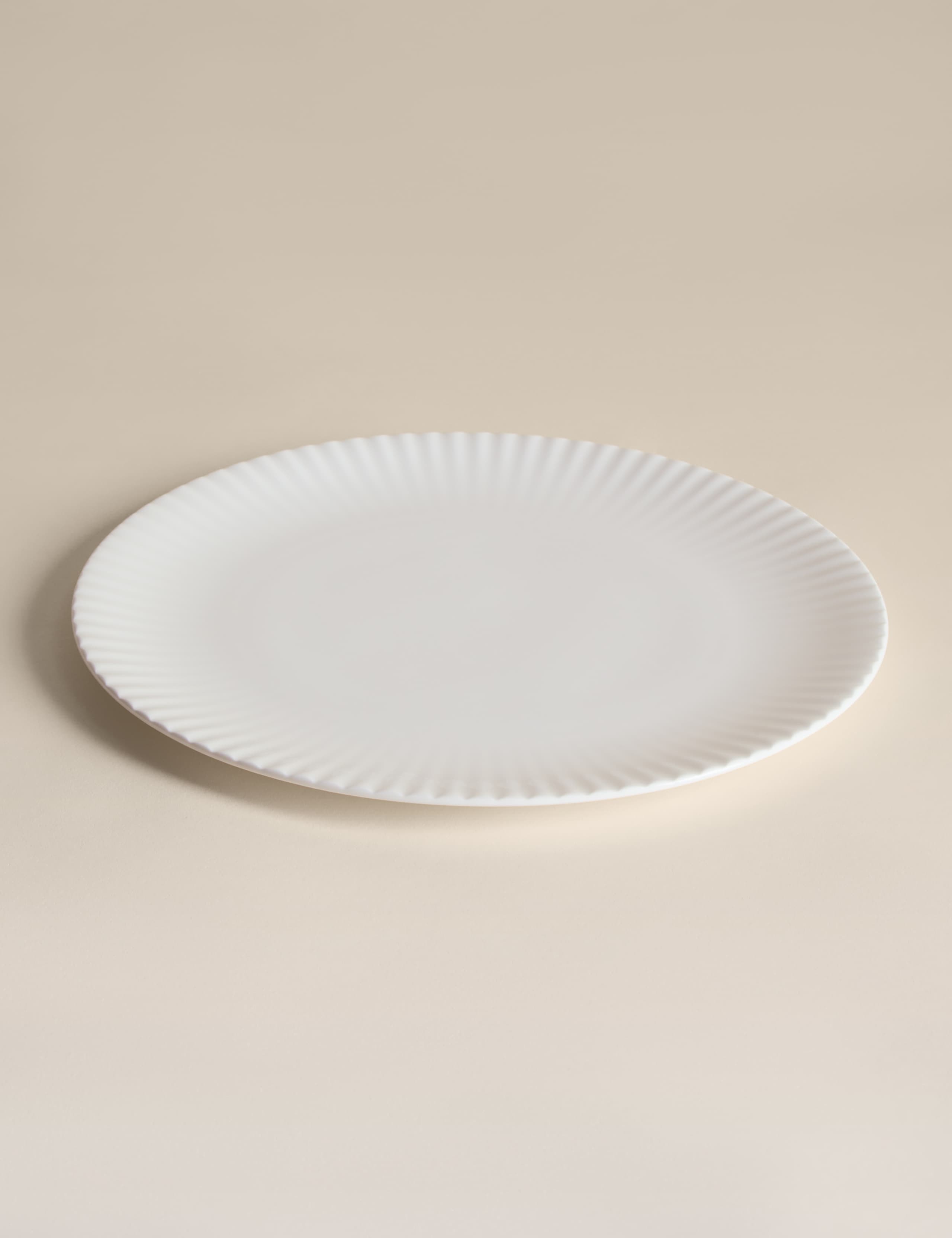 Fluted Hampton dinner plate made from china - British product