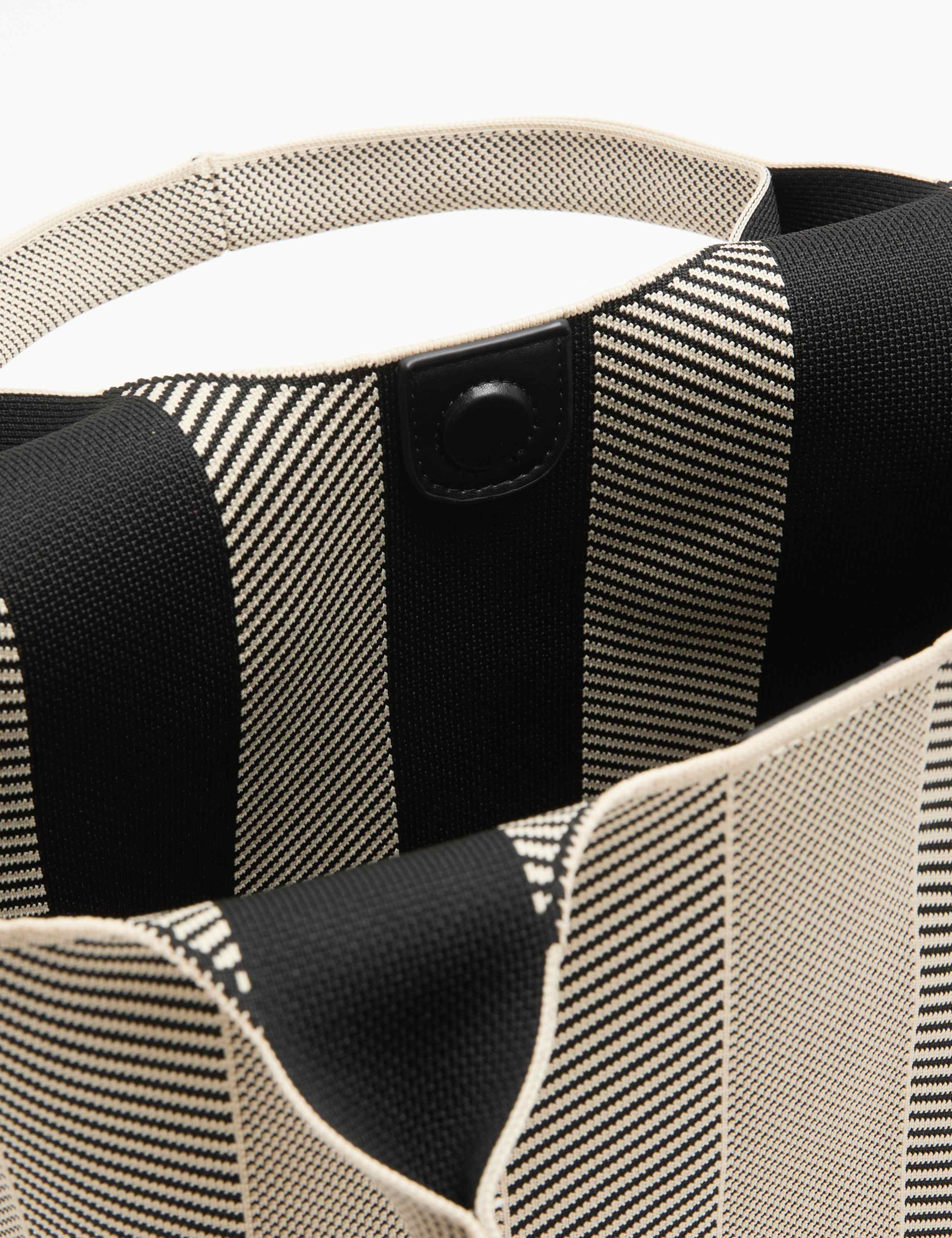 Flyknit striped top handle grab bag woven design - British product